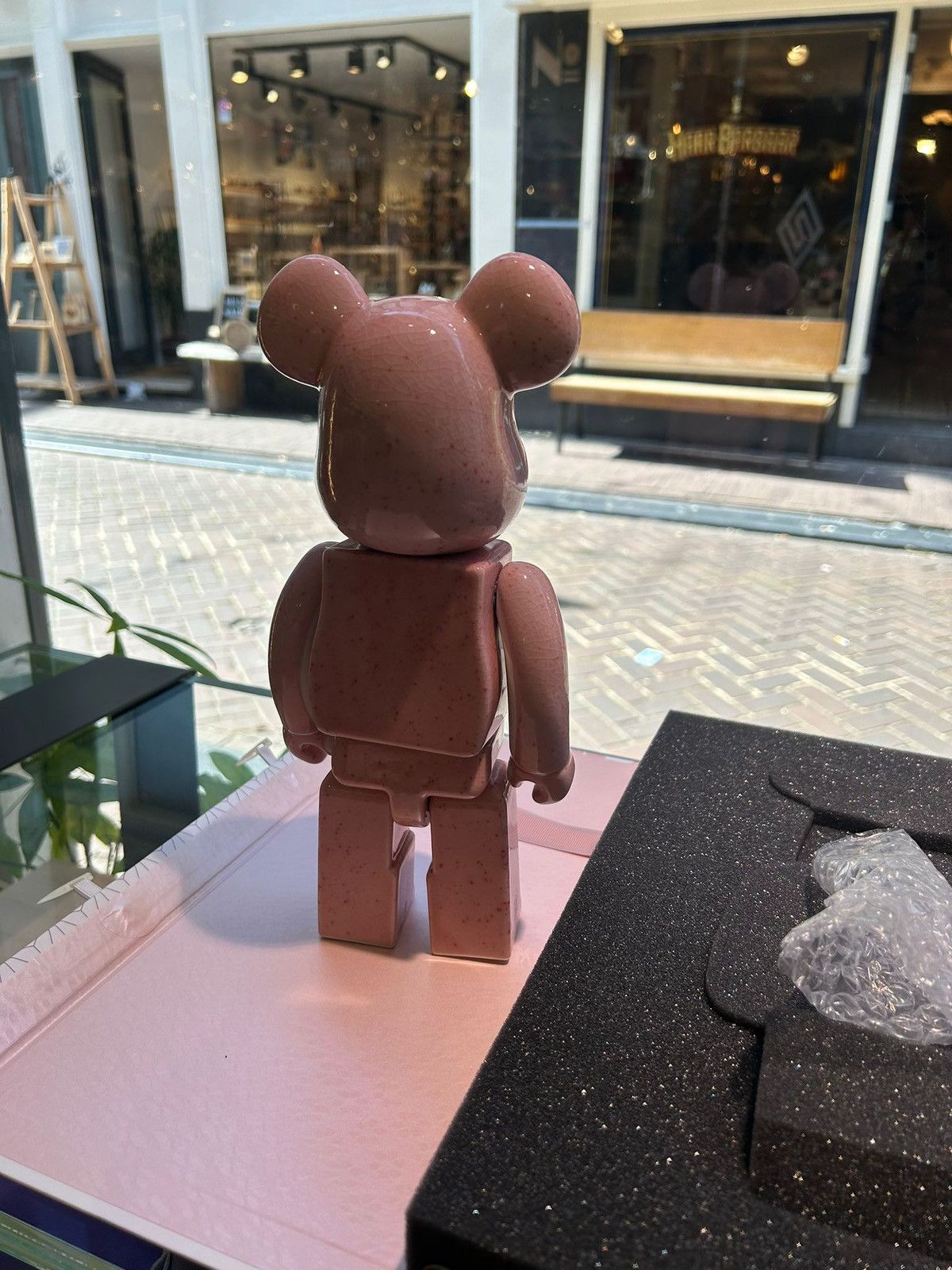 Medicom Toy Bearbrick x Kutani 400% cherry blossom Size ONE SIZE - 3 Thumbnail