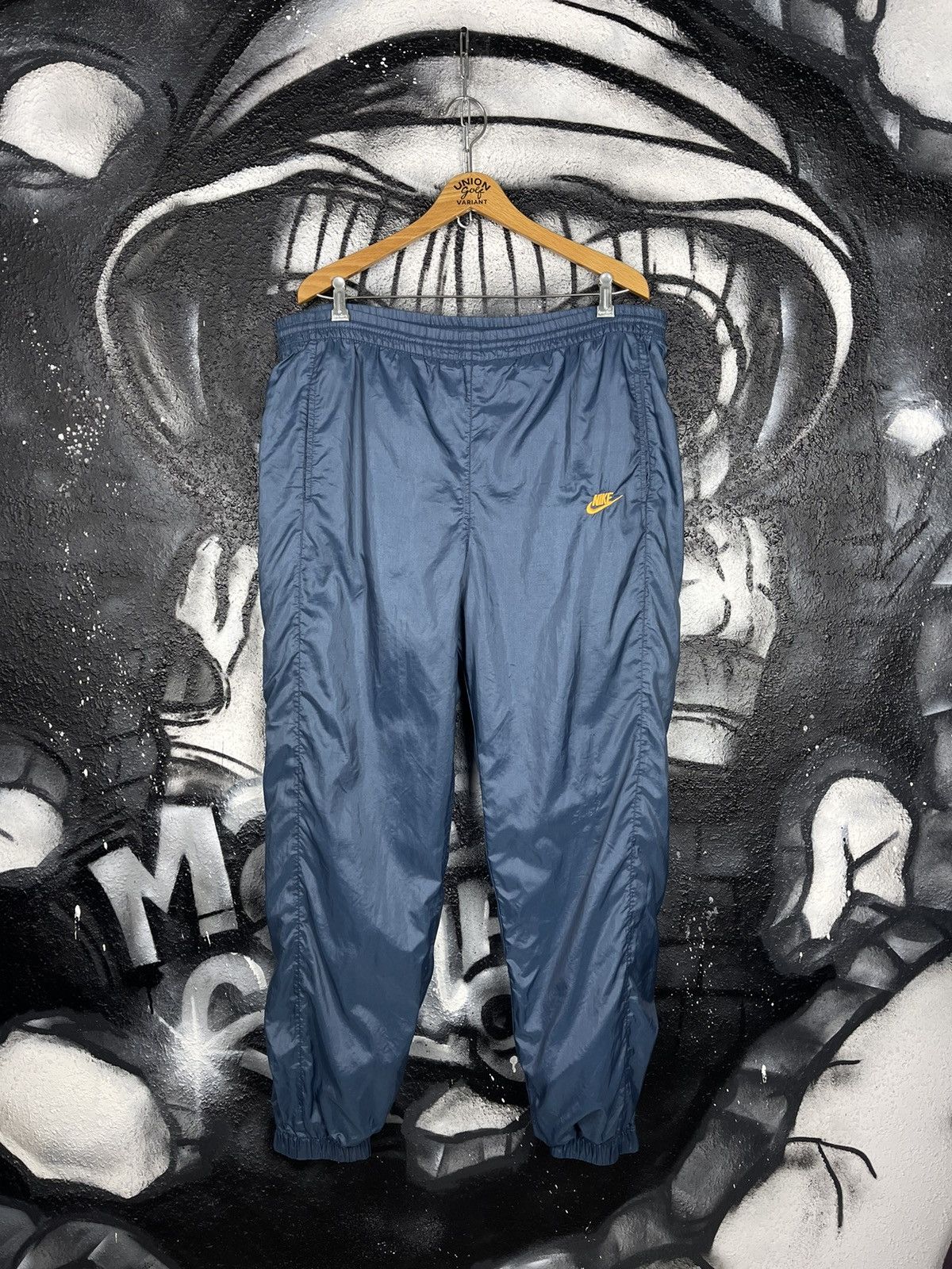 Nike × Vintage Nike Vintage Nylon Pants 90s Size US 36 / EU 52 - 2 Thumbnail