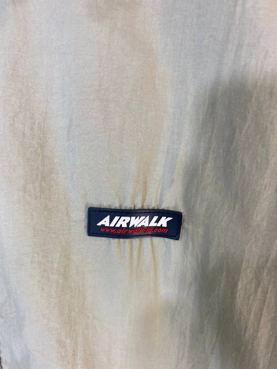 Airwalk vintage airwalk sidetape jacket nice design Size US L / EU 52-54 / 3 - 5 Thumbnail