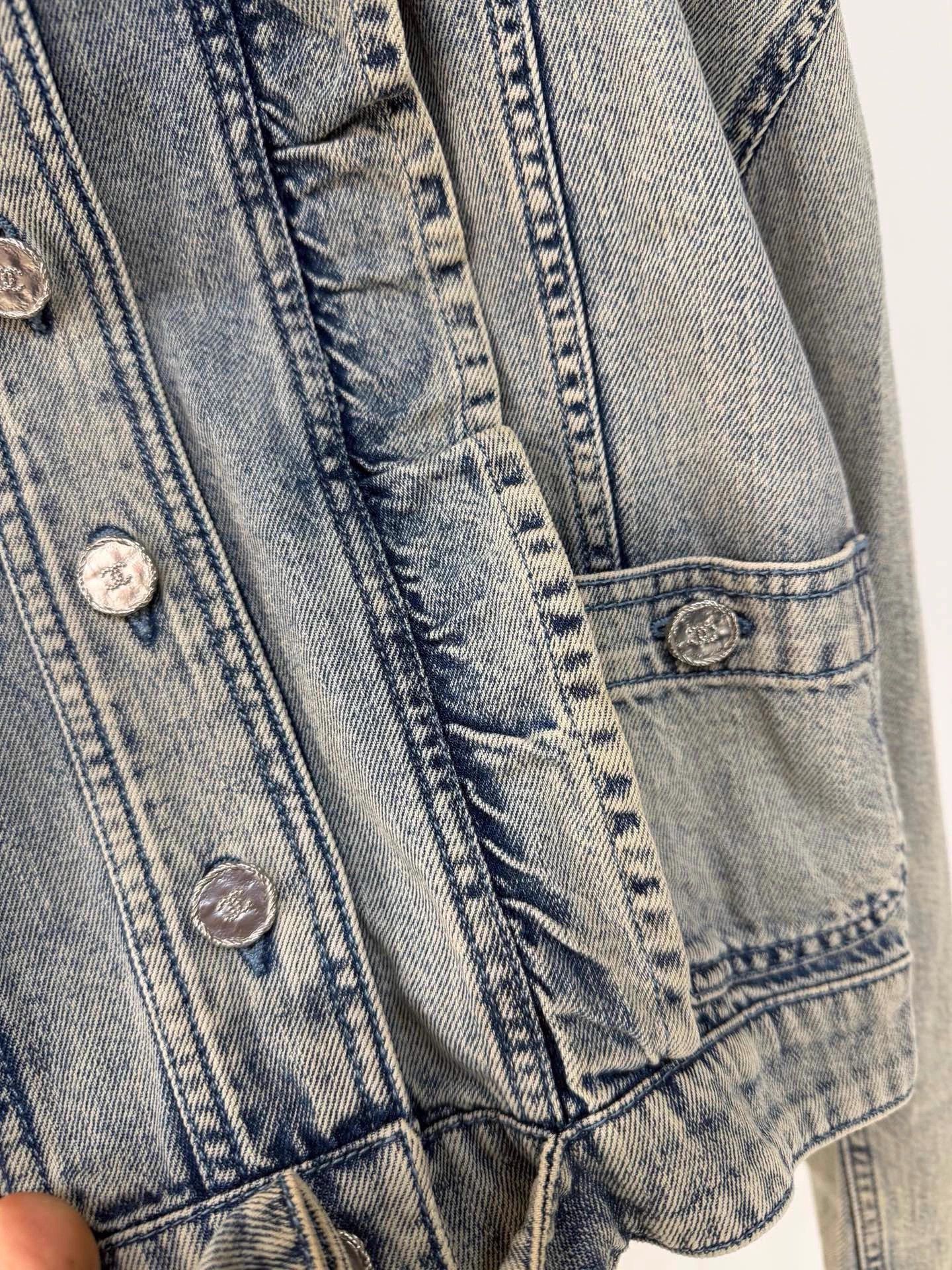 Chanel Chanel 22A Ruffled Blue Denim Jacket Jennie FR34 Size XS / US 0-2 / IT 36-38 - 4 Thumbnail
