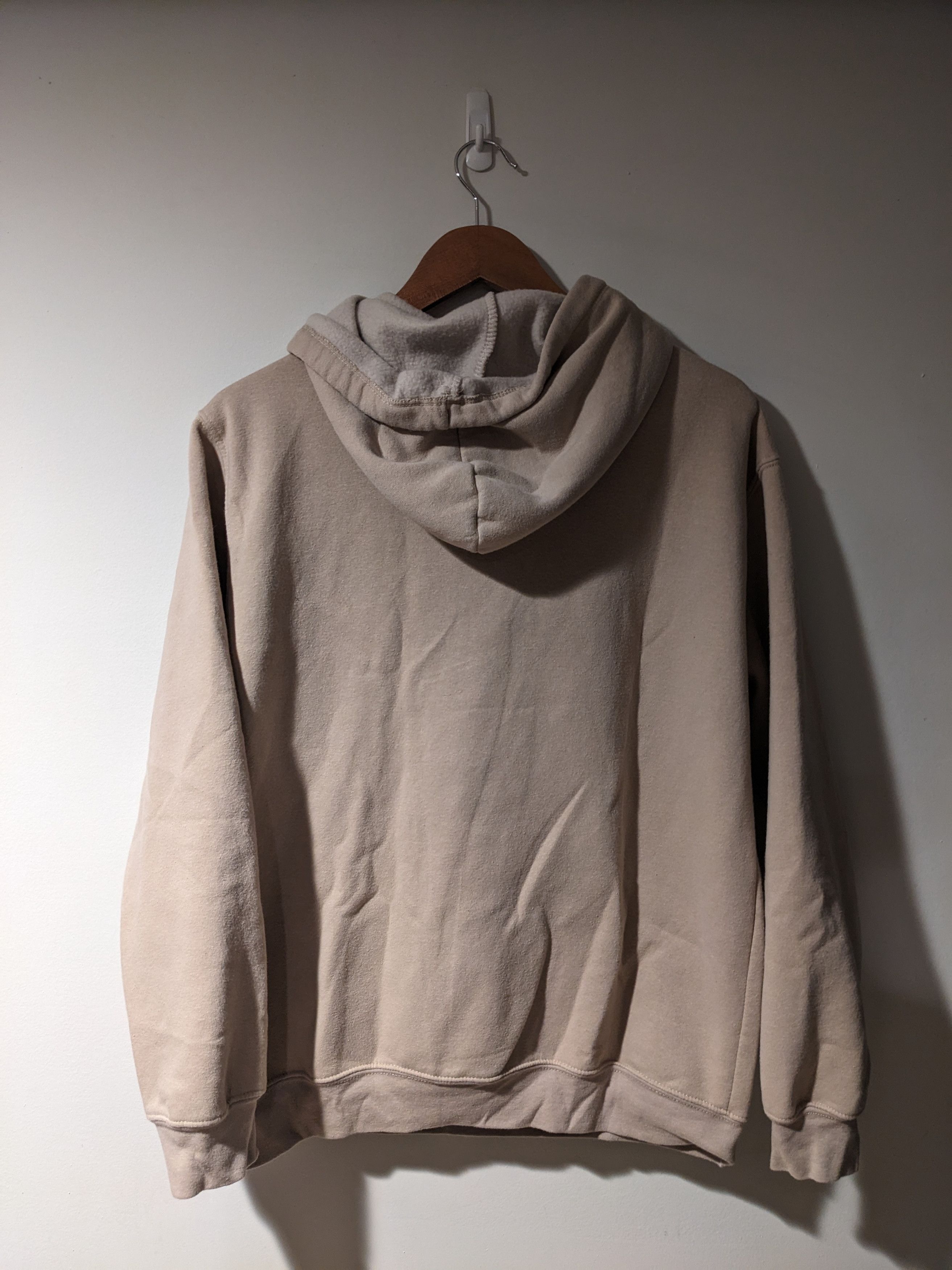 Disney × Vintage Vintage 2010's Winnie the Pooh Beige Woman's Large Hoodie Size L / US 10 / IT 46 - 5 Thumbnail