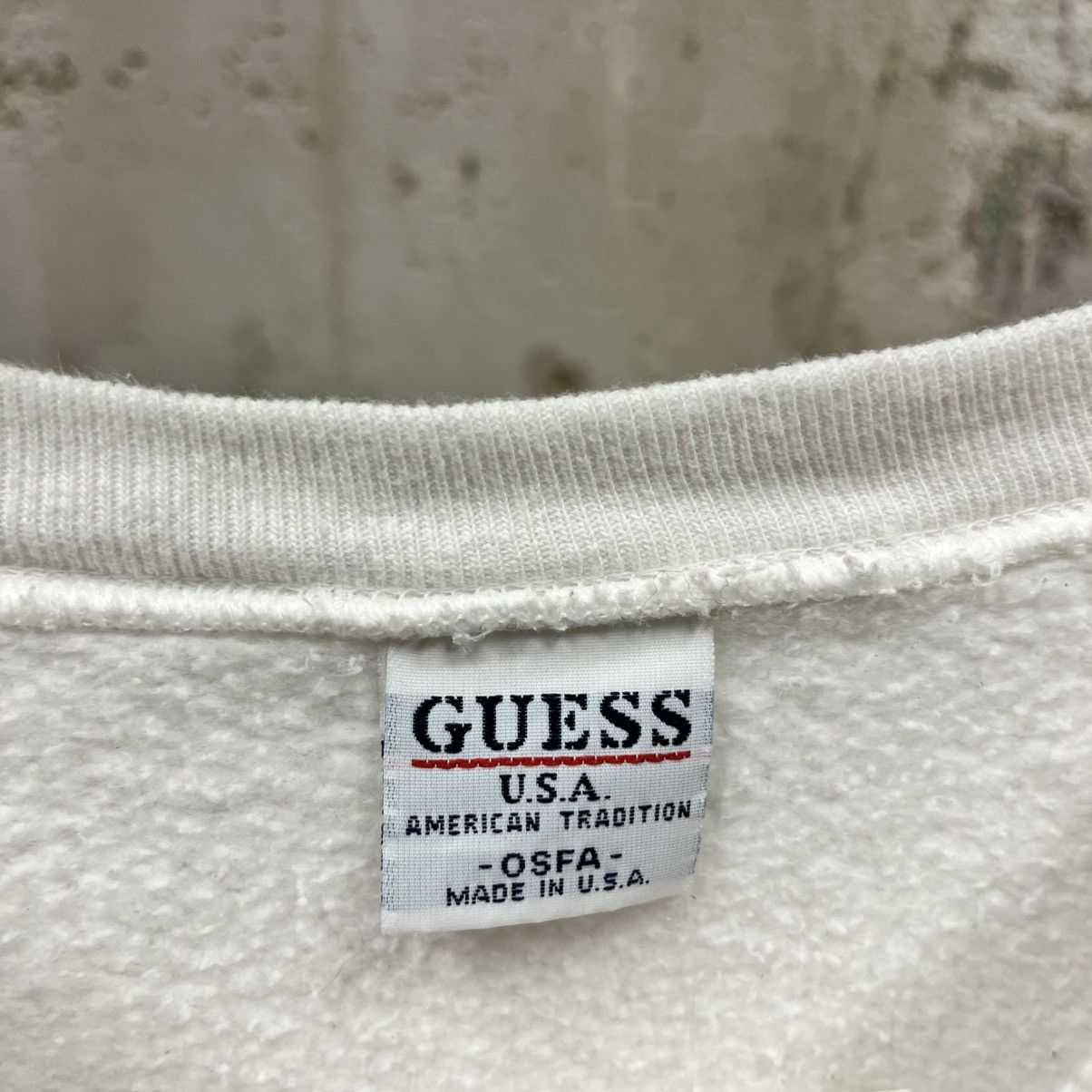 Vintage Guess Vintage White 90s USA Made Graphic Sweatshirt OS Size US L / EU 52-54 / 3 - 2 Thumbnail