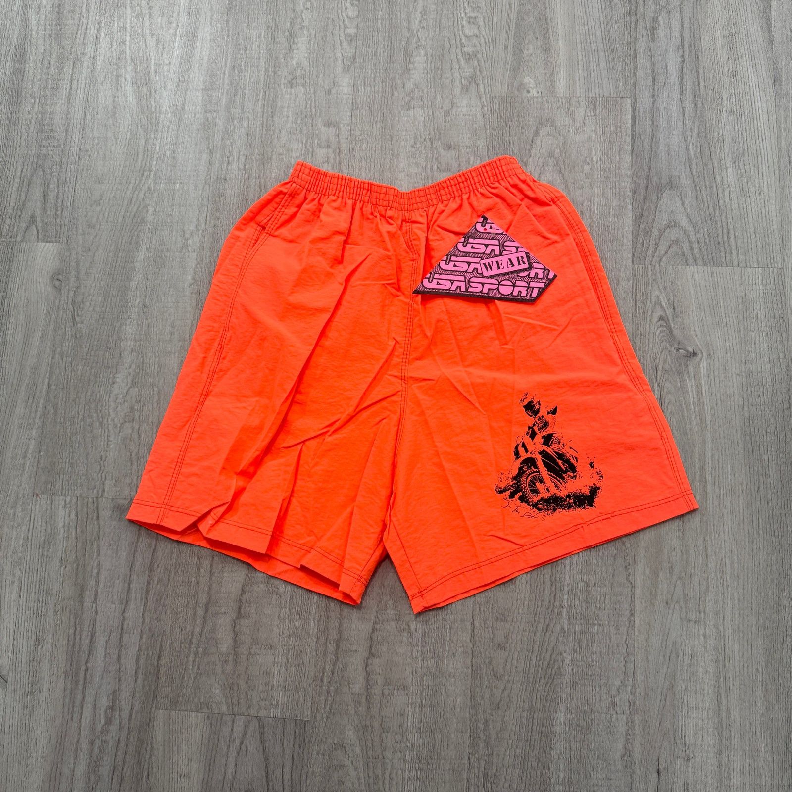 Vintage NEW Vintage USA Sport Surf Shorts Men Small Orange 80s Size US 26 / EU 42 - 1 Thumbnail
