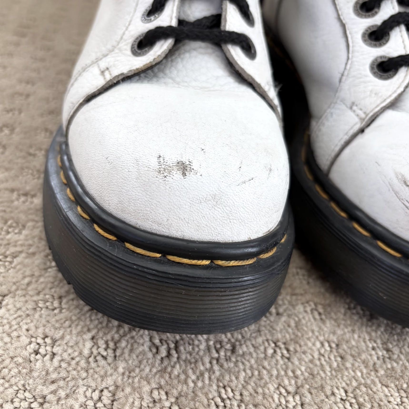 Dr. Martens VINTAGE Dr Martens 8597 Boots Women White Leather Ankle Lace Up Combat Rubber Outsole 5 Womens Size US 5 / IT 35 - 7 Thumbnail