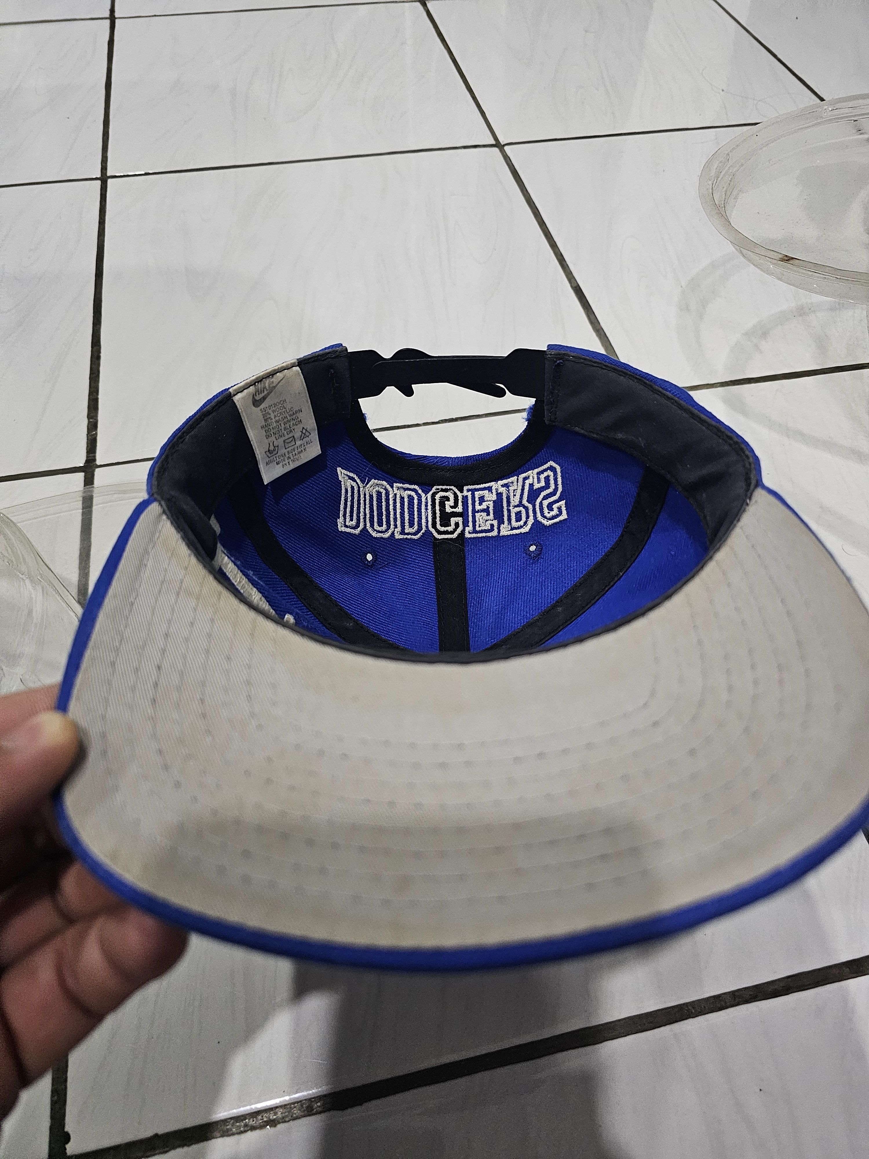 Nike Vintage 90s Nike x Los Angeles Dodgers Size ONE SIZE - 7 Thumbnail