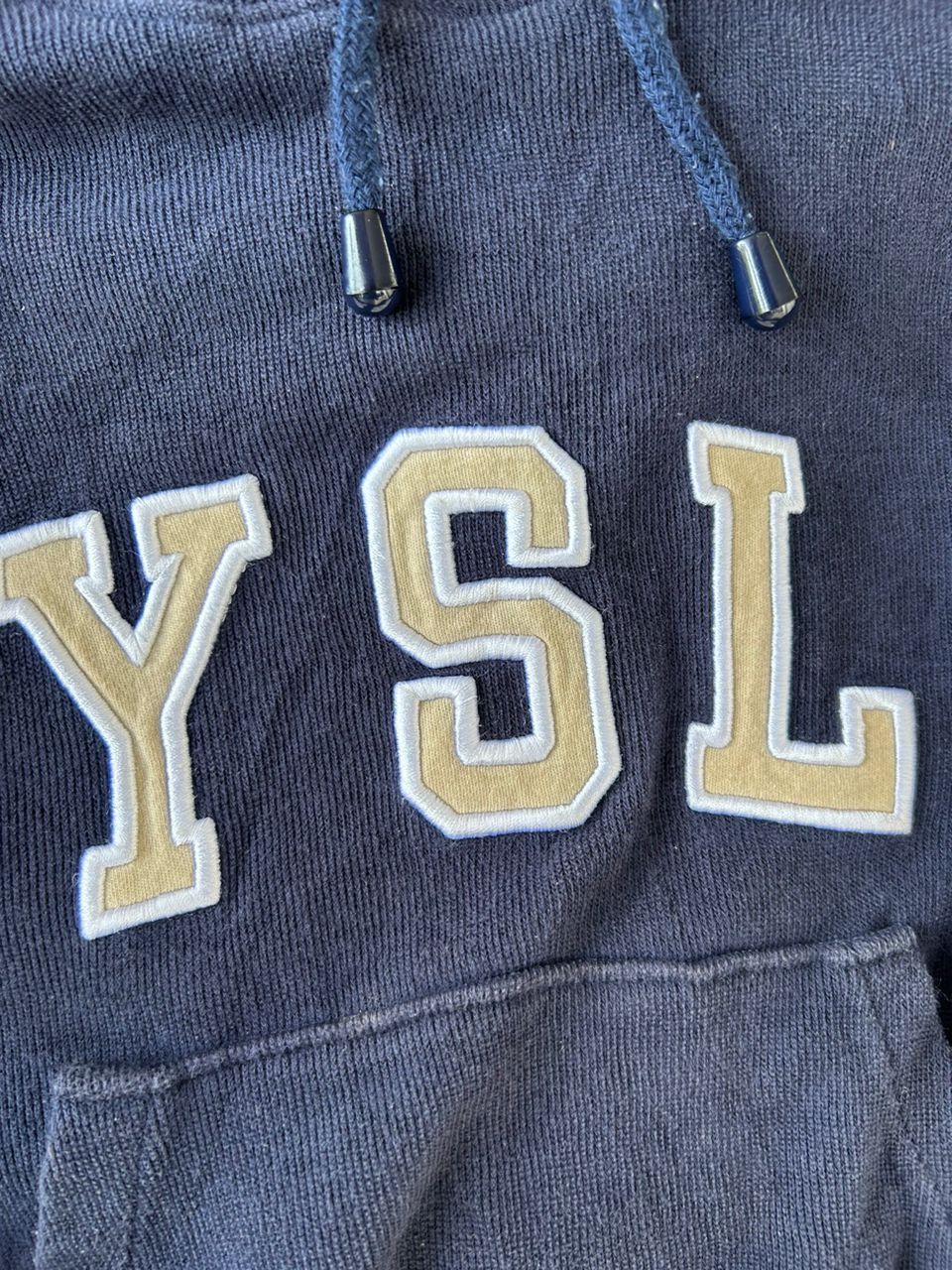 Yves Saint Laurent HOODIE CROPTOP YSL SPELLOUT Size L / US 10 / IT 46 - 4 Thumbnail