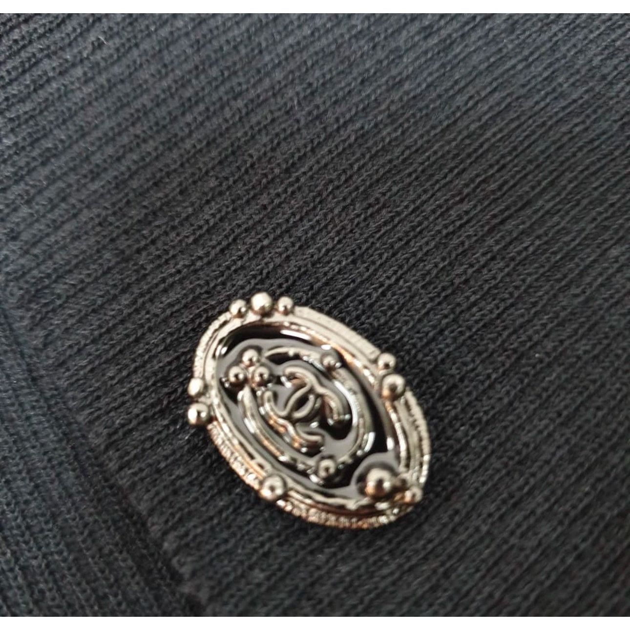 Chanel CHANEL Black Bows CC Logo Sweater Top Knit Sz.40 Size M / US 6-8 / IT 42-44 - 3 Thumbnail