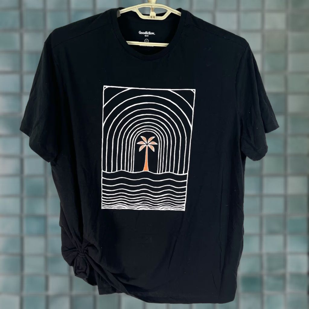 Vintage Goodfellow T-Shirt Womens XXL Black Palm Tree Short Sleeve Rauched Tee Beach Womens Size XXL / US 16-18 / IT 52-54 - 1 Thumbnail