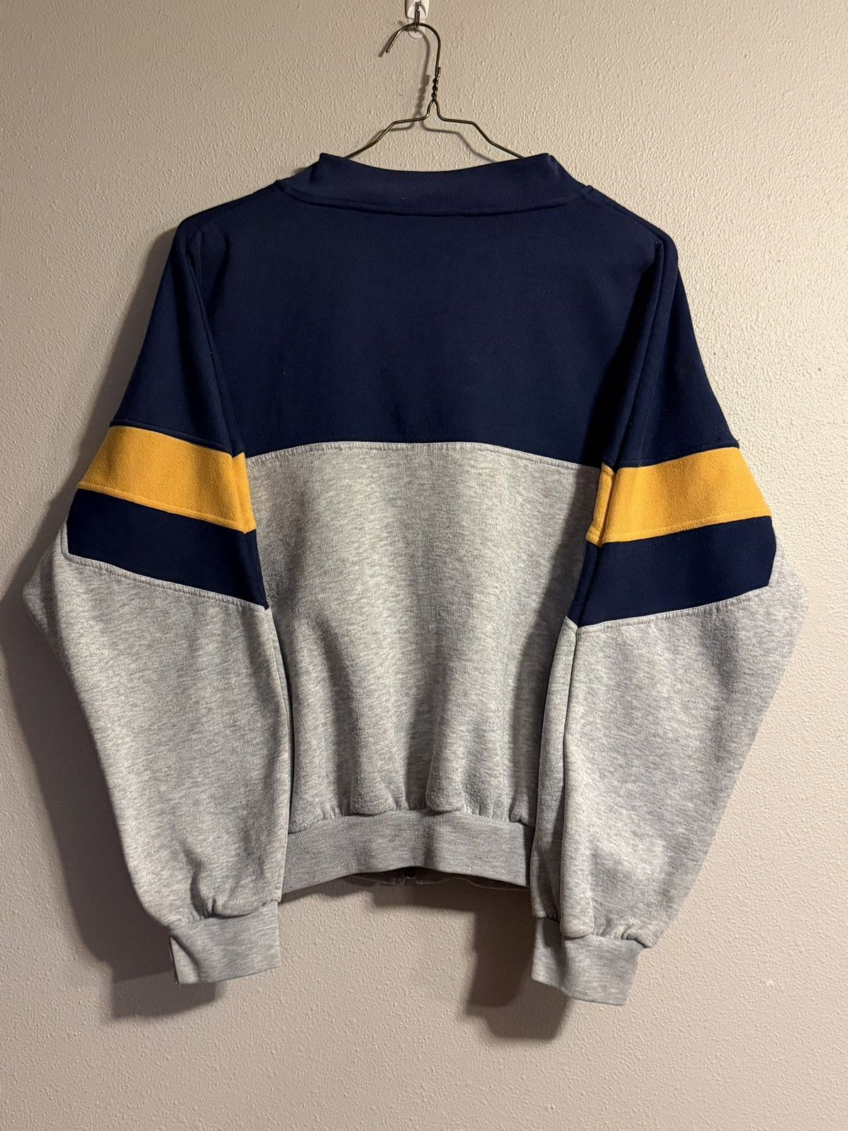 Adidas vtg 80s adidas 3 tone zip up sweatshirt fits M-L Size US M / EU 48-50 / 2 - 2 Thumbnail