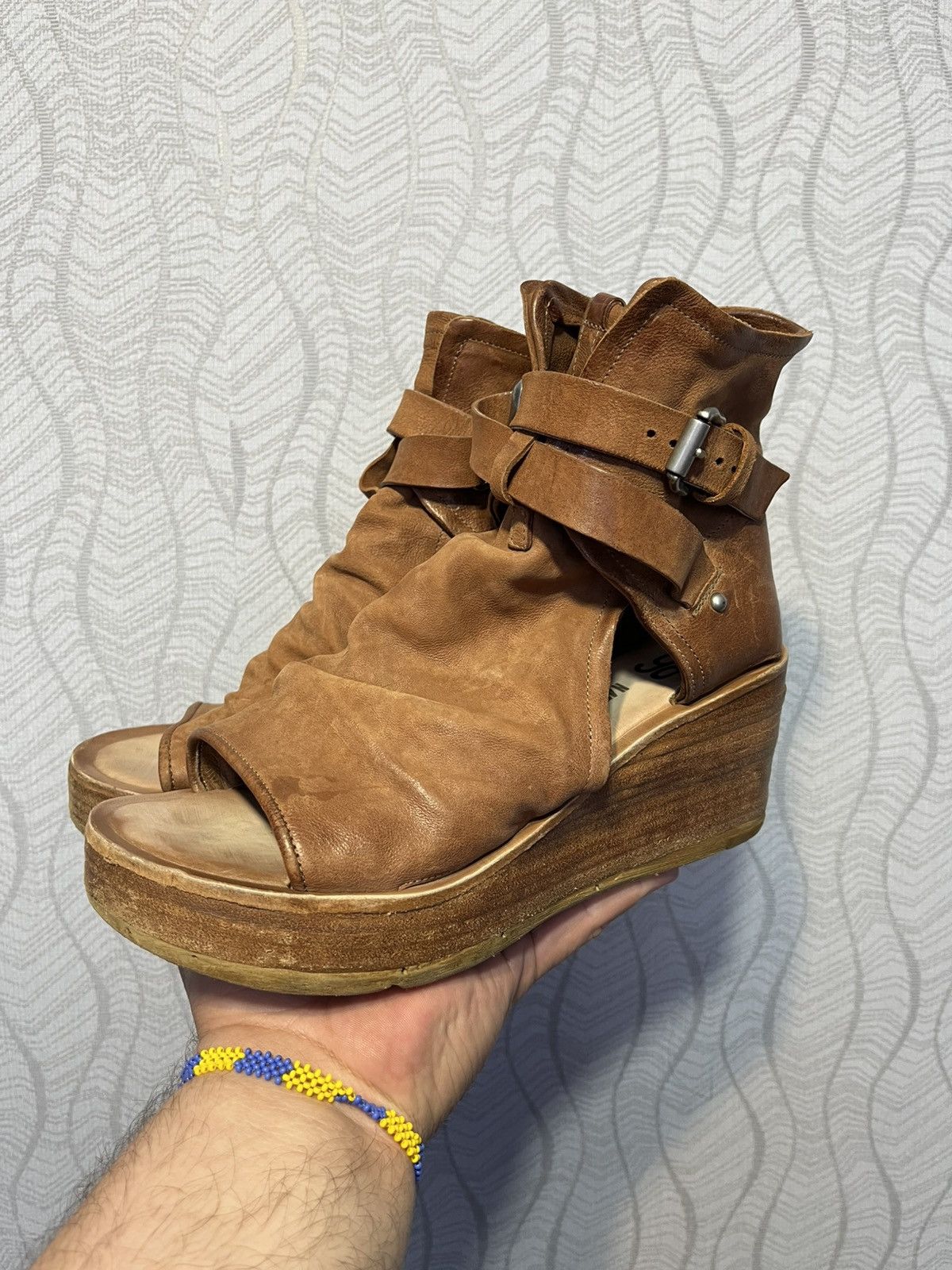 A.S.98 A.S. 98 Airstep Naya Women’s Leather Buckle Platform Sandals Size US 9 / IT 39 - 3 Thumbnail