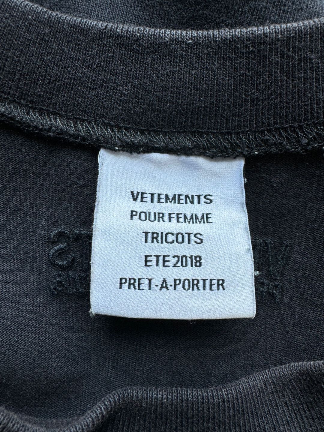 Vetements Vetements Black Printed Cotton Split Side Oversized T-Shirt Size US S / EU 44-46 / 1 - 4 Thumbnail