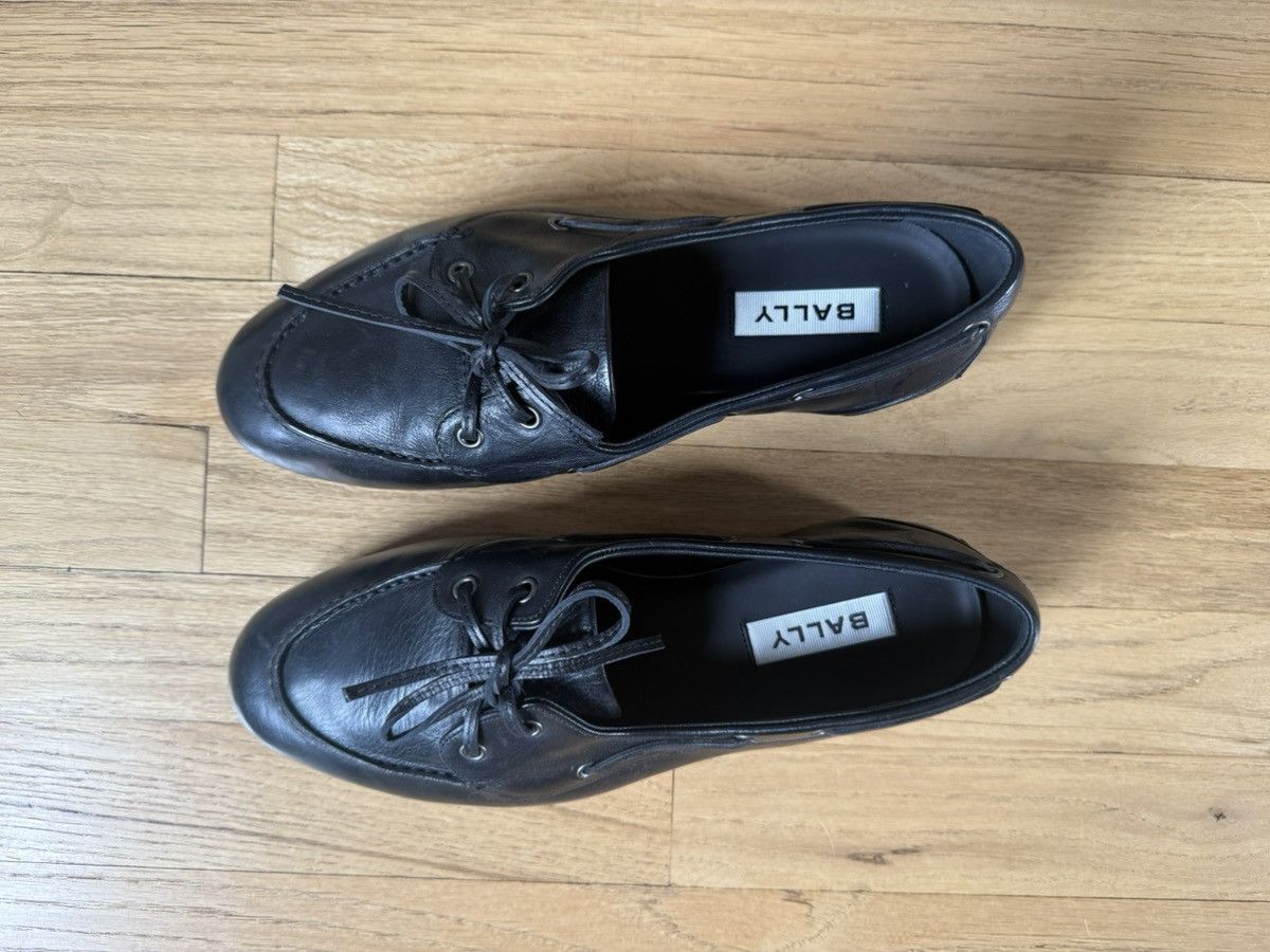 Bally Bally Plume Moccasin Loafer Boat Shoe in Black Leather Size US 7 / EU 40 - 8 Thumbnail