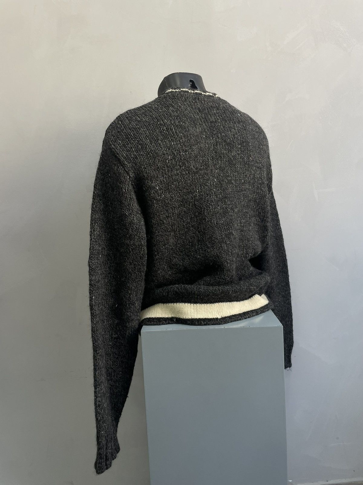 Dolce & Gabbana Dolce gabbana big logo sweater y2k v neck sweater Size US XL / EU 56 / 4 - 7 Thumbnail