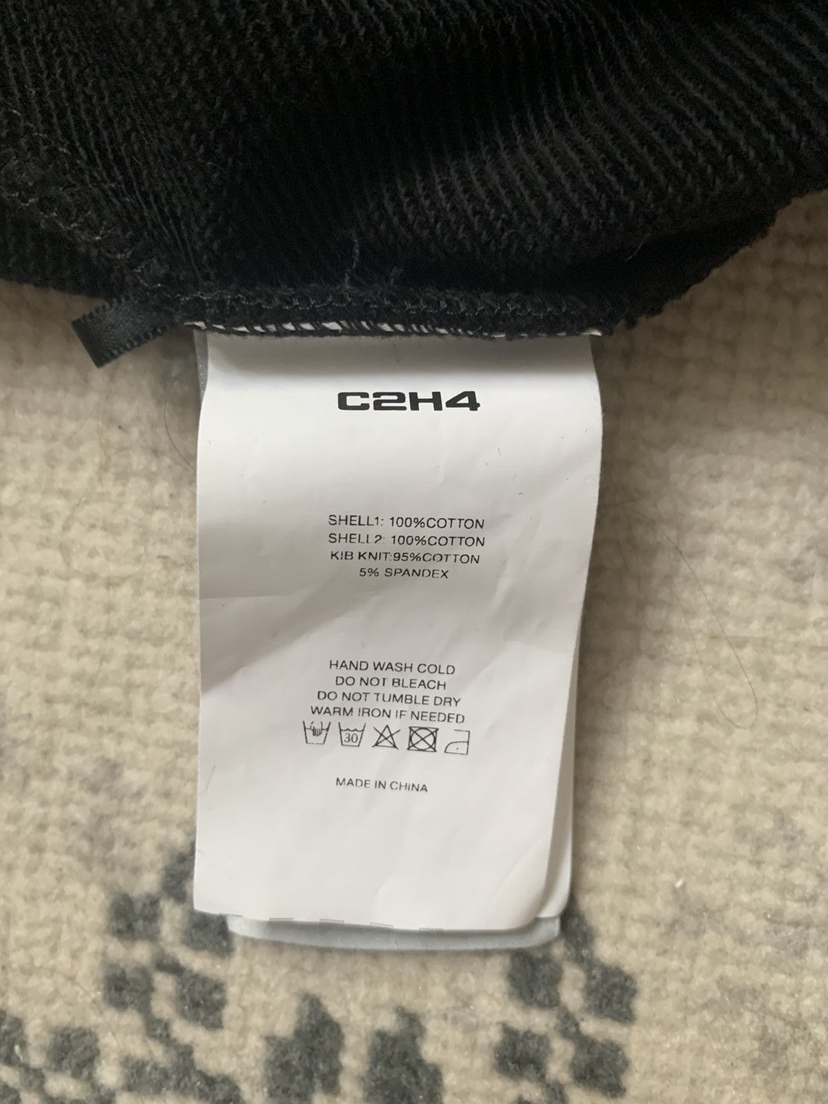 C2H4 C2H4 Filtered Reality Distressed Panelled Crewneck Size US M / EU 48-50 / 2 - 9 Thumbnail