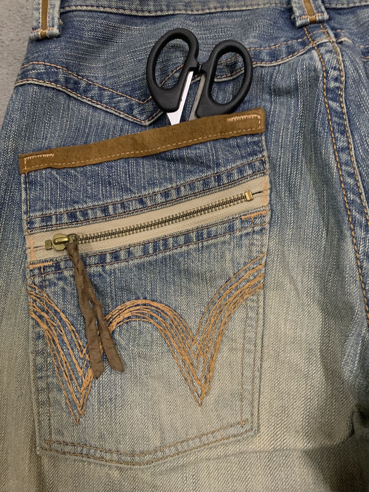 Edwin Vintage Edwin XV Mud Wash Distressed Grunge Jeans Size US 31 - 15 Thumbnail