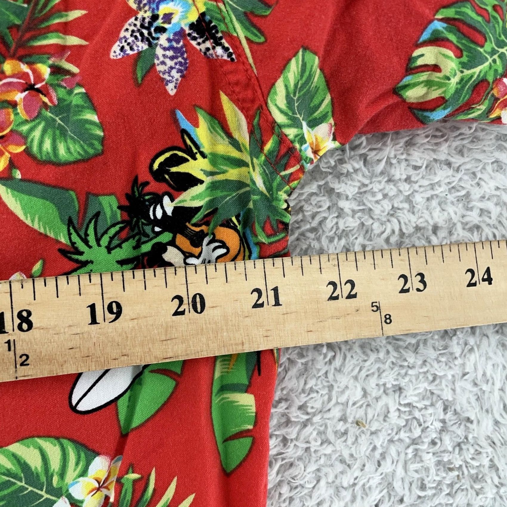 Disney Disney Mickey Minnie Mouse Shirt Mens Large Red Hawaiian Aloha Button Up Size US L / EU 52-54 / 3 - 5 Thumbnail