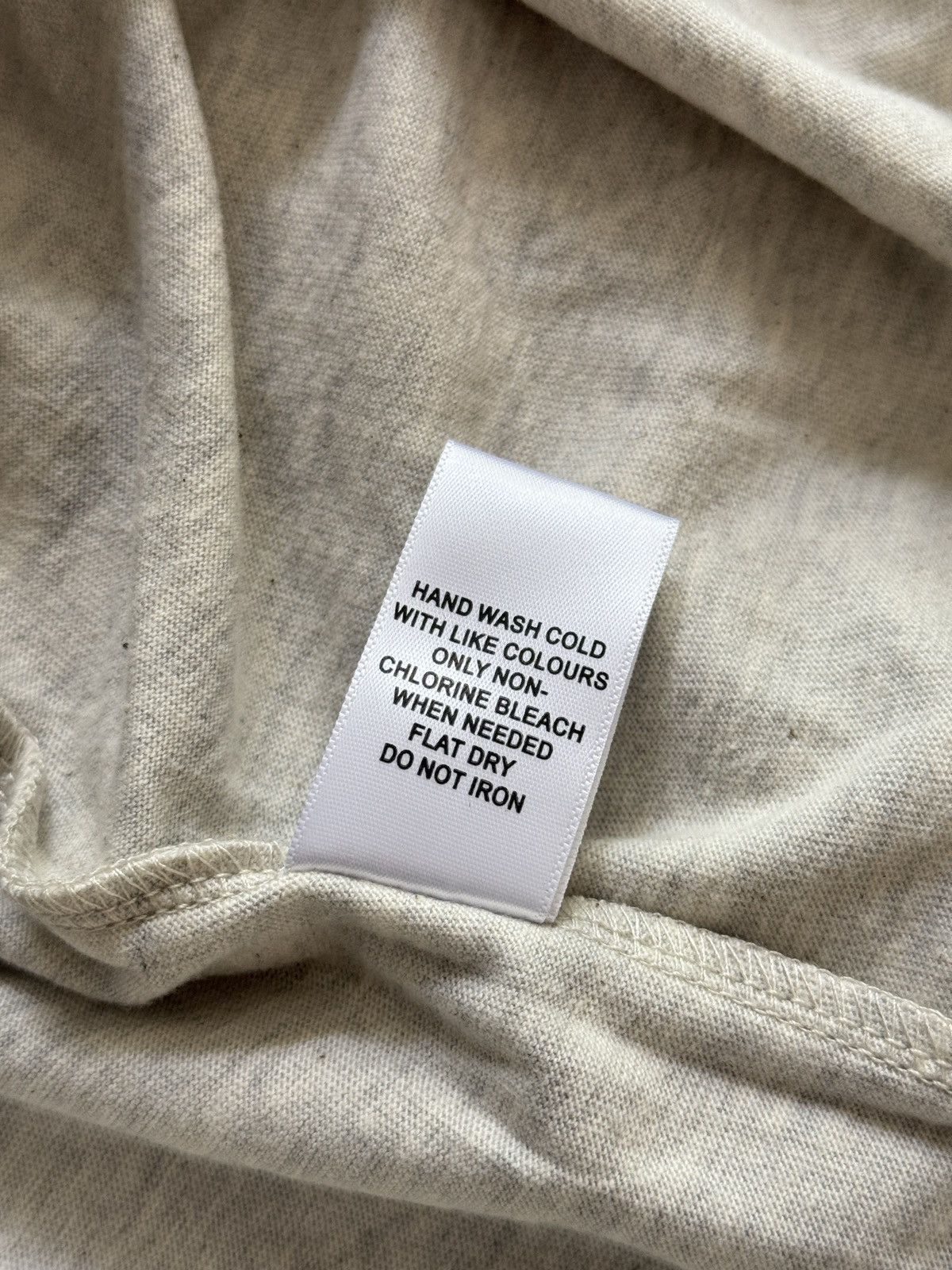FOG × Fear of God × Pacsun FEAR OF GOD ESSENTIALS Applique Logo Long Sleeve T-Shirt Size US S / EU 44-46 / 1 - 6 Thumbnail