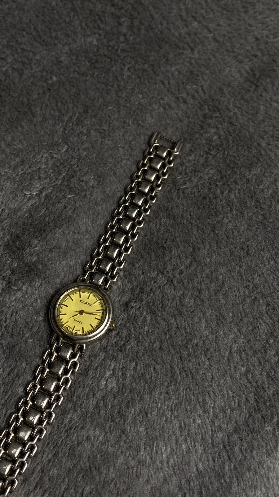 Vintage Futuristic Vintage Westair Quartz Watch Work 100% Japan Size ONE SIZE - 3 Thumbnail