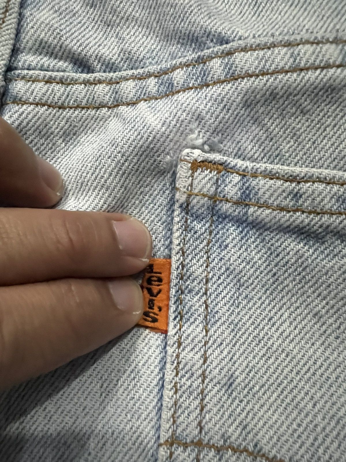 Levi's × Levi's Vintage Clothing VINTAGE 90’s LEVIS 550 ORANGE TAG LIGHT WASH JEANS Size US 30 / EU 46 - 16 Thumbnail