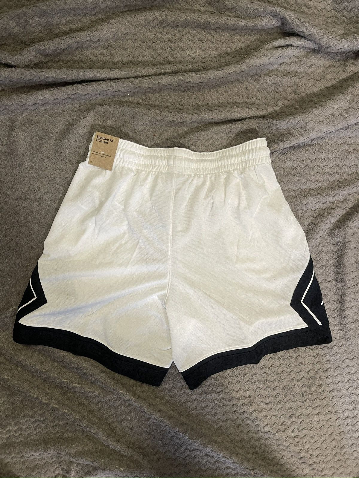 Jordan Brand × Nike Nike Jordan Shorts Size 28" / US 6 / IT 42 - 2 Thumbnail