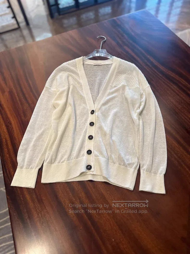 Brunello Cucinelli Brunello Cucinelli Sequined sweater cardigan. Size XS / US 0-2 / IT 36-38 - 3 Thumbnail
