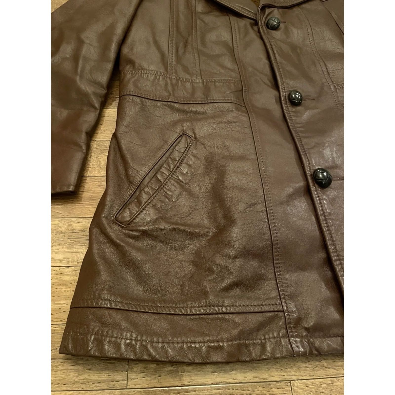 Vintage VINTAGE Genuine Leather Button-Up Brown Trench Coat Women Regular Size 38 Coat Sleeves Long Belted Brown Nylon Lining 29” Length 20” Pit to Pit Size XS / US 0-2 / IT 36-38 - 4 Thumbnail