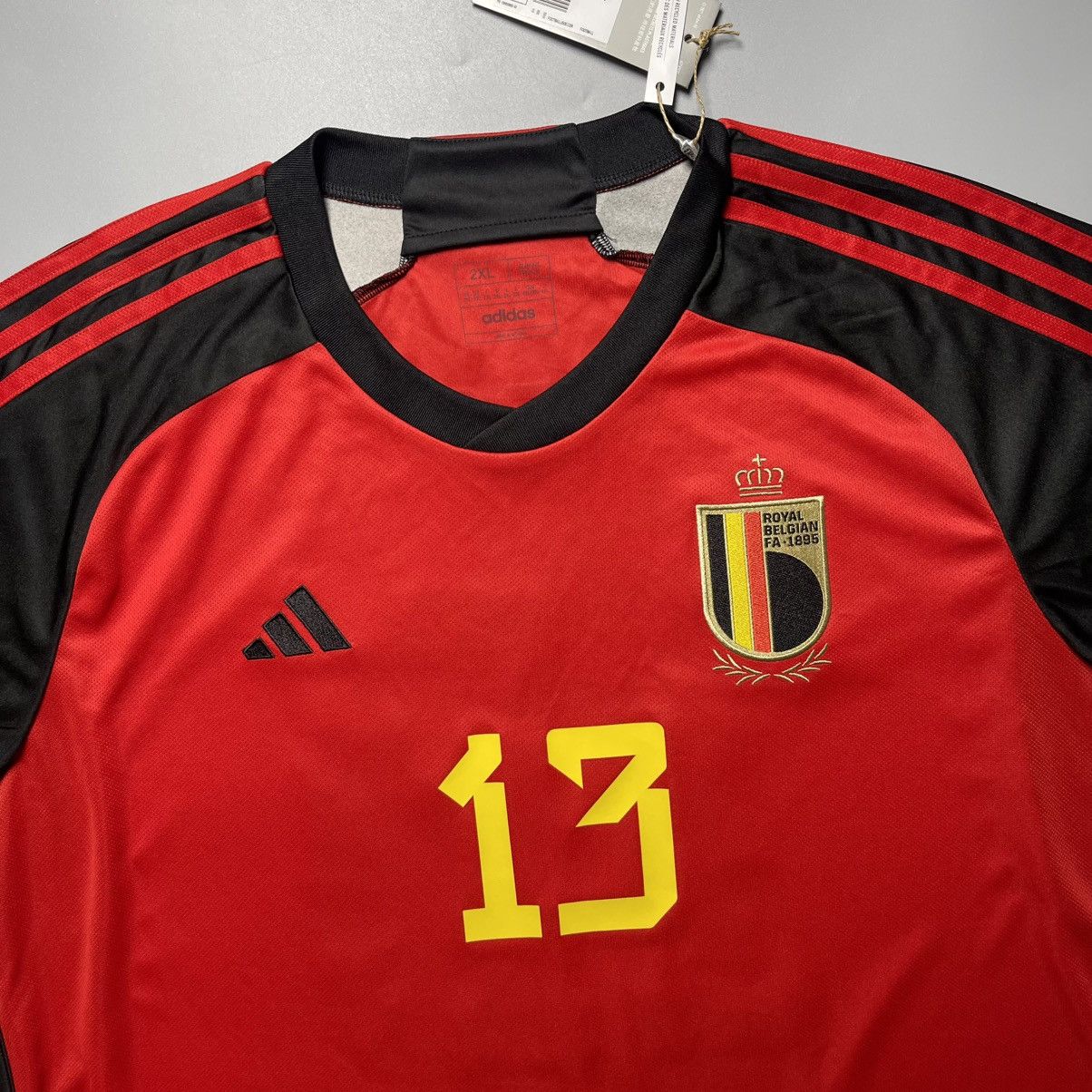 Vintage NWT BELGIUM ADIDAS 2022 WC FOOTBALL HOME JERSEY #13 CARRASCO Size US XXL / EU 58 / 5 - 3 Thumbnail