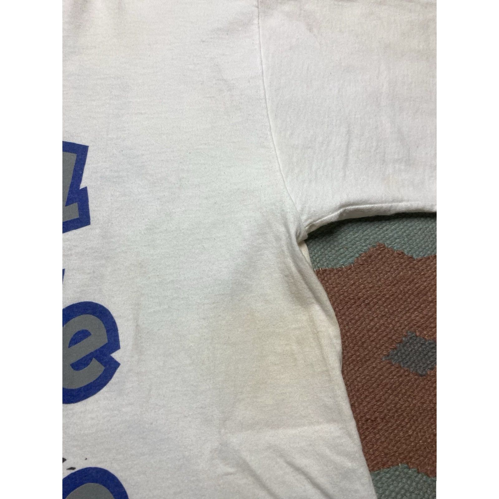 Vintage VINTAGE 90s Eastbay T-Shirt Men Adult Large White Baseball Distressed Glove Make a Little Size US L / EU 52-54 / 3 - 7 Thumbnail