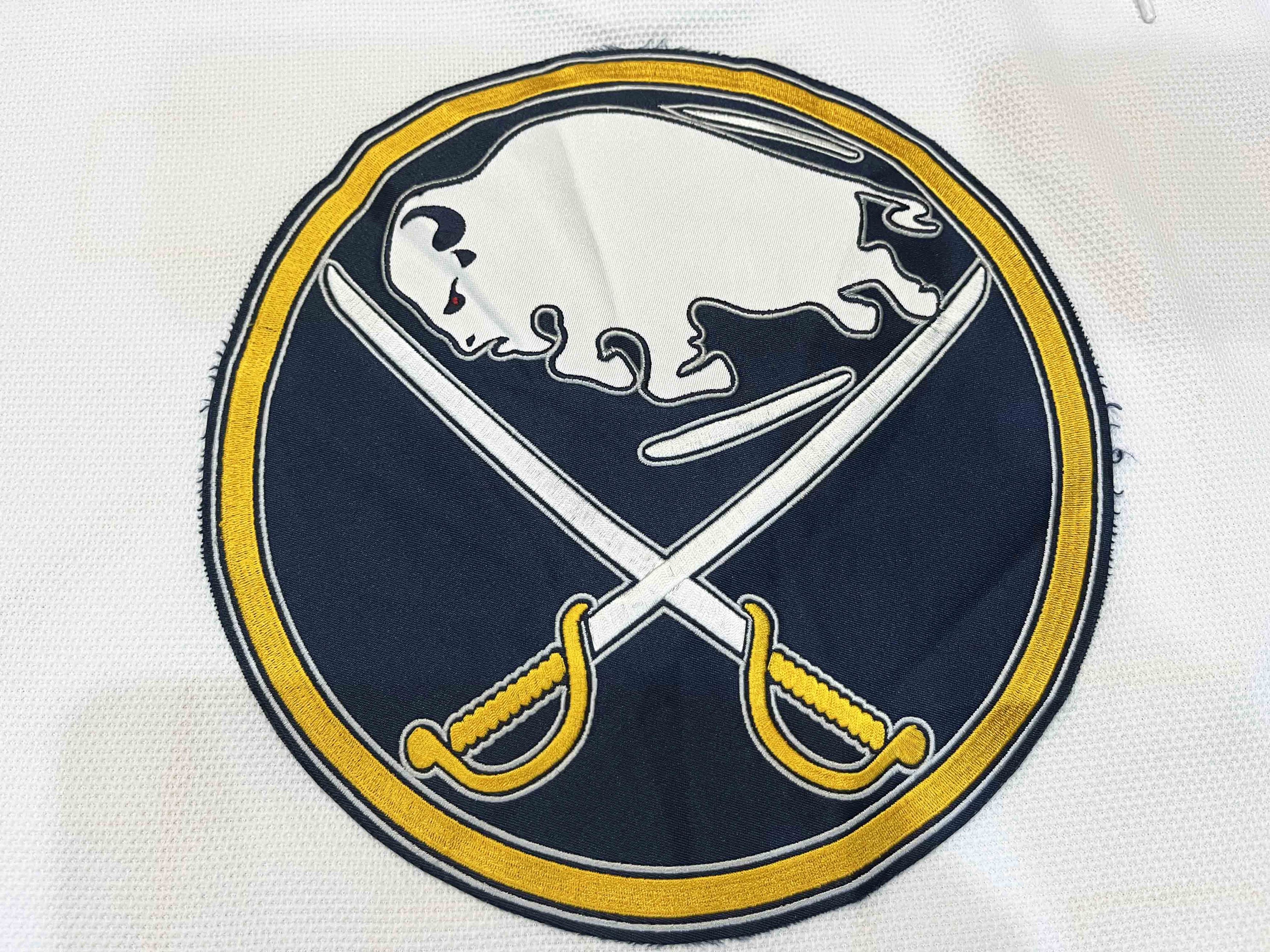 Reebok Reebok Buffalo Sabres RISTOLAINEN #55 NHL Hockey Jersey Size US XL / EU 56 / 4 - 3 Thumbnail