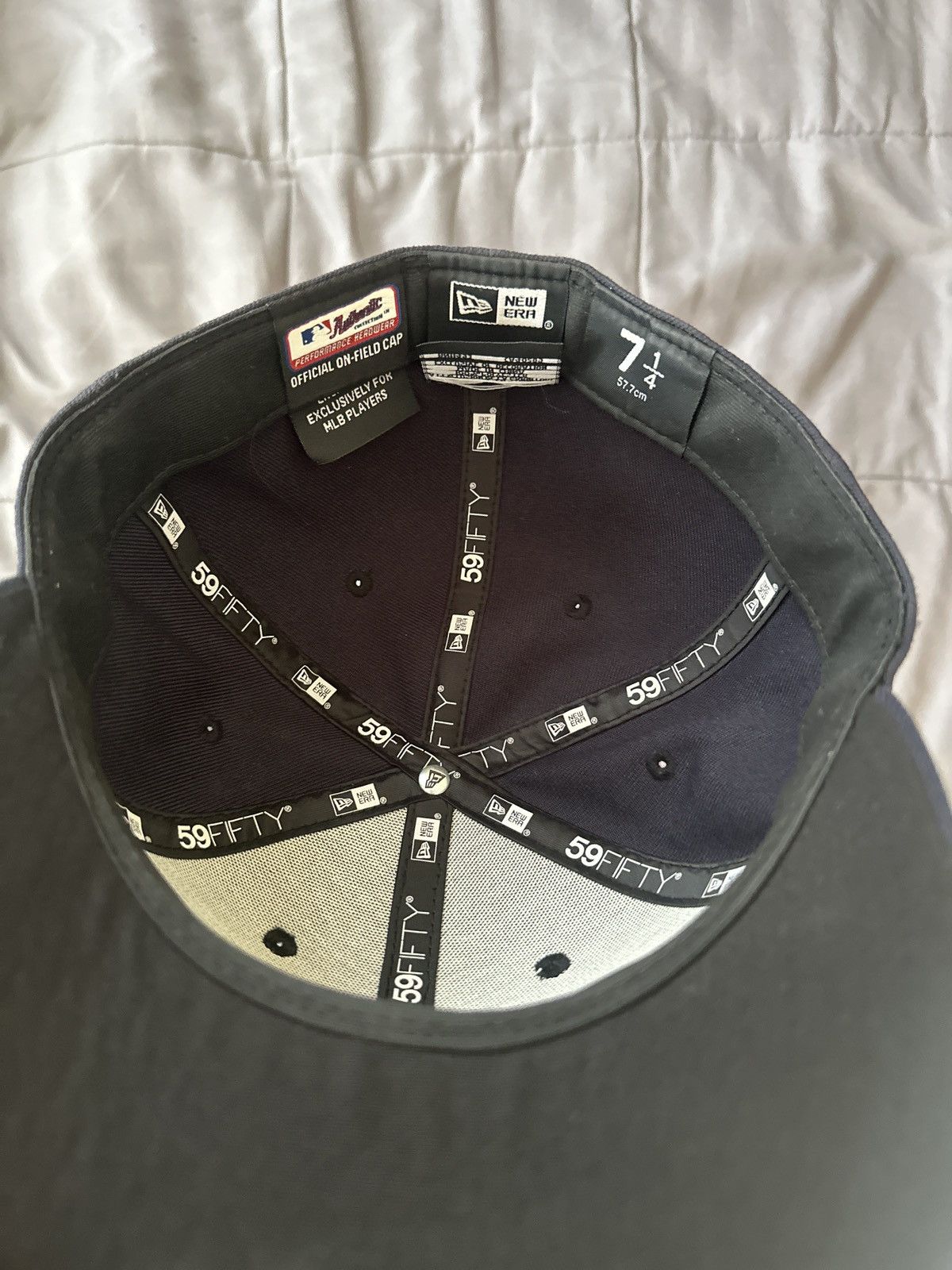 New Era New York Yankees Fitted Size ONE SIZE - 2 Thumbnail