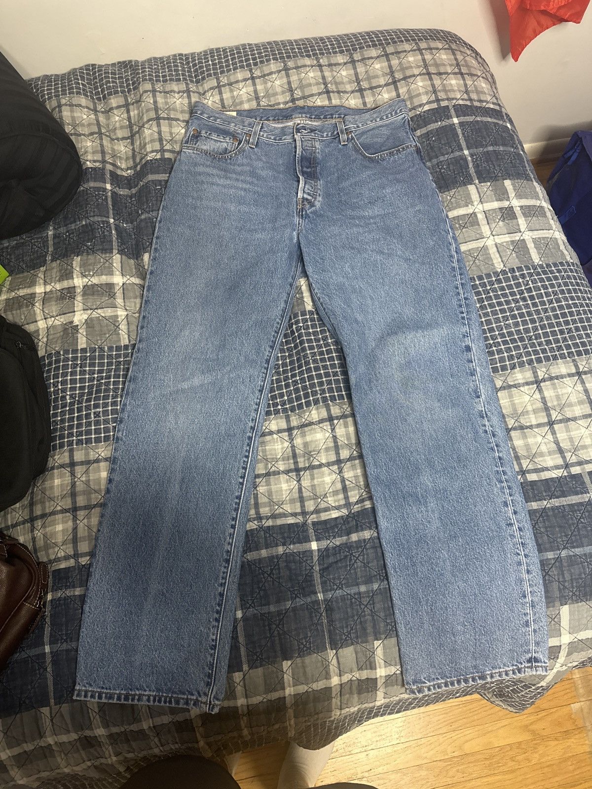 Levi's Levi 501 Blue Button zip denim 32x32 Size US 32 / EU 48 - 1 Thumbnail