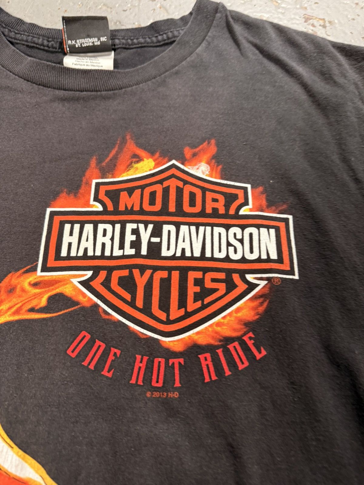 Harley Davidson Harley Davidson Sun Faded Flaming Pepper 2013 Distressed Tee Size US L / EU 52-54 / 3 - 3 Thumbnail