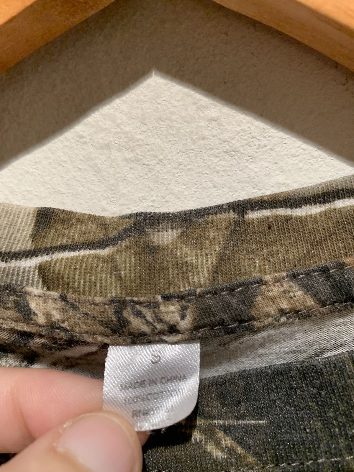 Realtree *RARE* RealTree Camo Long Sleeve Hunting T-Shirt - Small Size US S / EU 44-46 / 1 - 5 Thumbnail