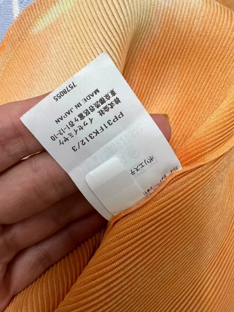 Issey Miyake Issey Miyake size:3 Orange tie-dye short-sleeved shirt Size S / US 4 / IT 40 - 4 Thumbnail