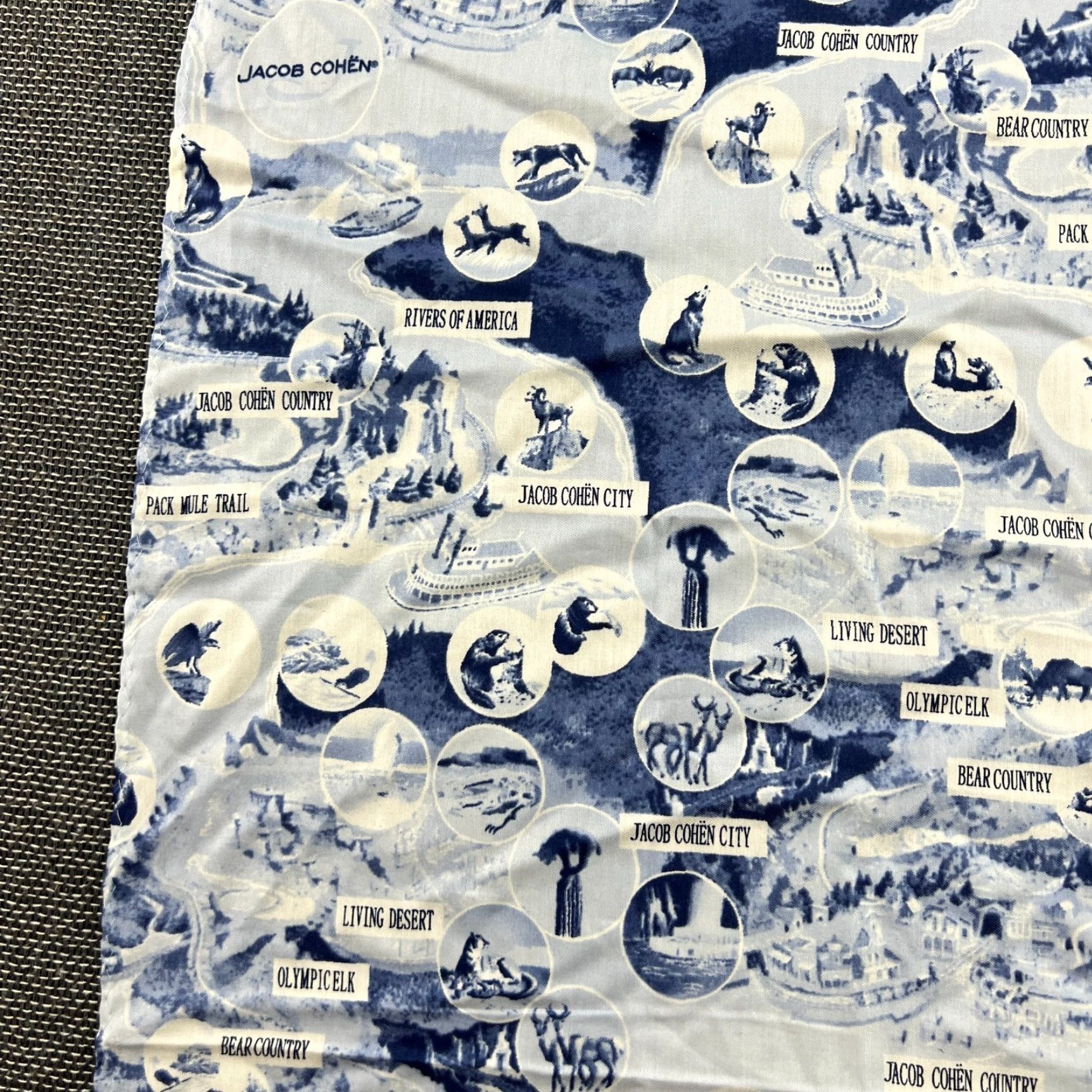 Jacob Cohen Jacob Cohen Hankerchief 22x22 Cotton Silk Winter Deer Snow Multicolor Fabric Microfiber AOP Unisex 22x22 Mens Womens Boys Girls Size ONE SIZE - 3 Thumbnail