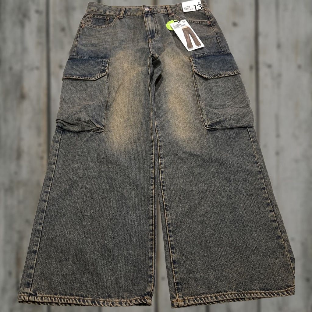 Vintage SONG Low Rise Slouchy Street Jeans Women’s 13/31 Cargo Wide Leg Faded Skate Blue NWT Size 34" / US 12 / IT 48 - 1 Thumbnail