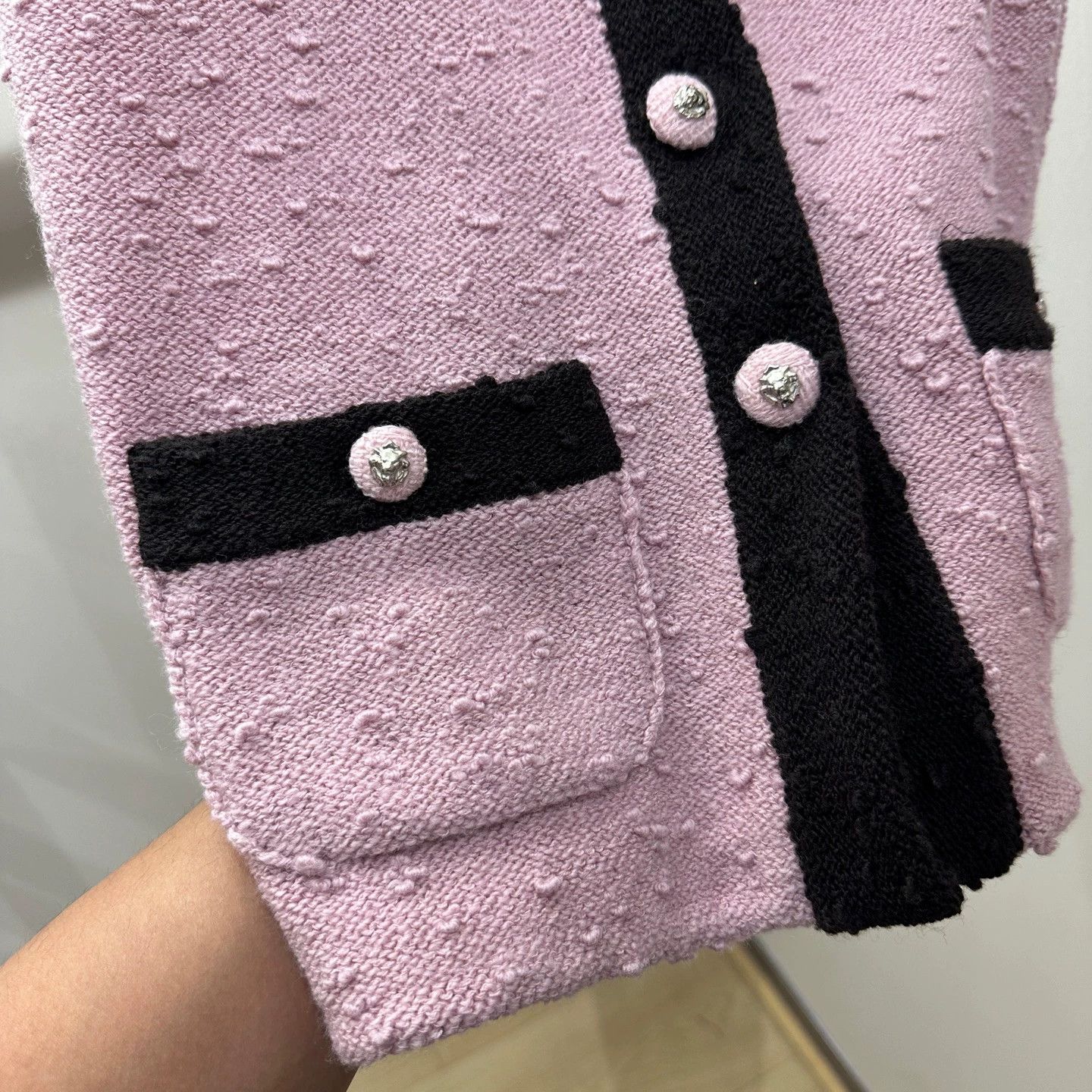 Chanel Chanel 24K pink black wool vest size 34 Size XS / US 0-2 / IT 36-38 - 6 Thumbnail