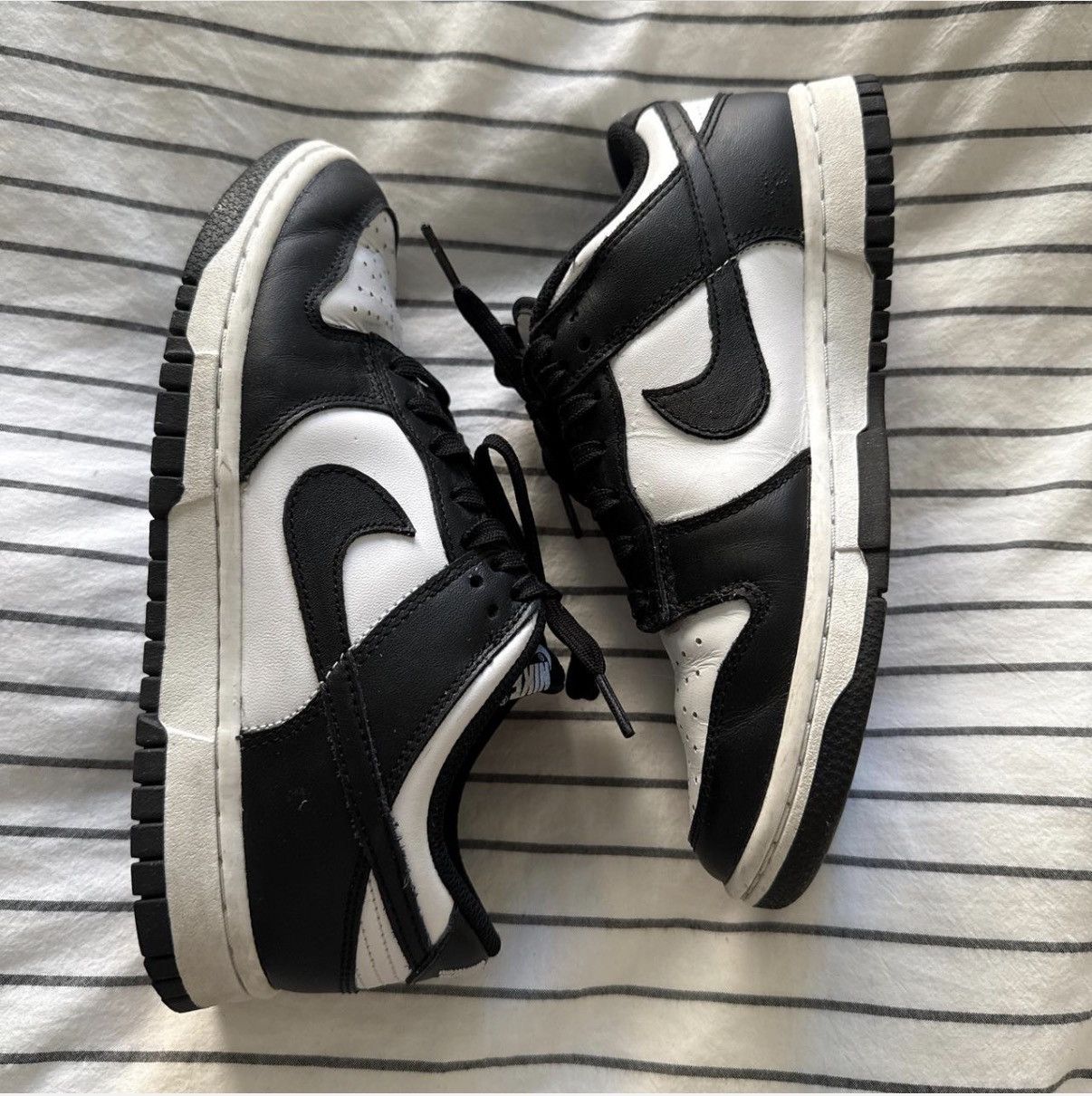 Nike Women's Nike Dunk Low | Black Panda Size US 6.5 / IT 36.5 - 1 Thumbnail