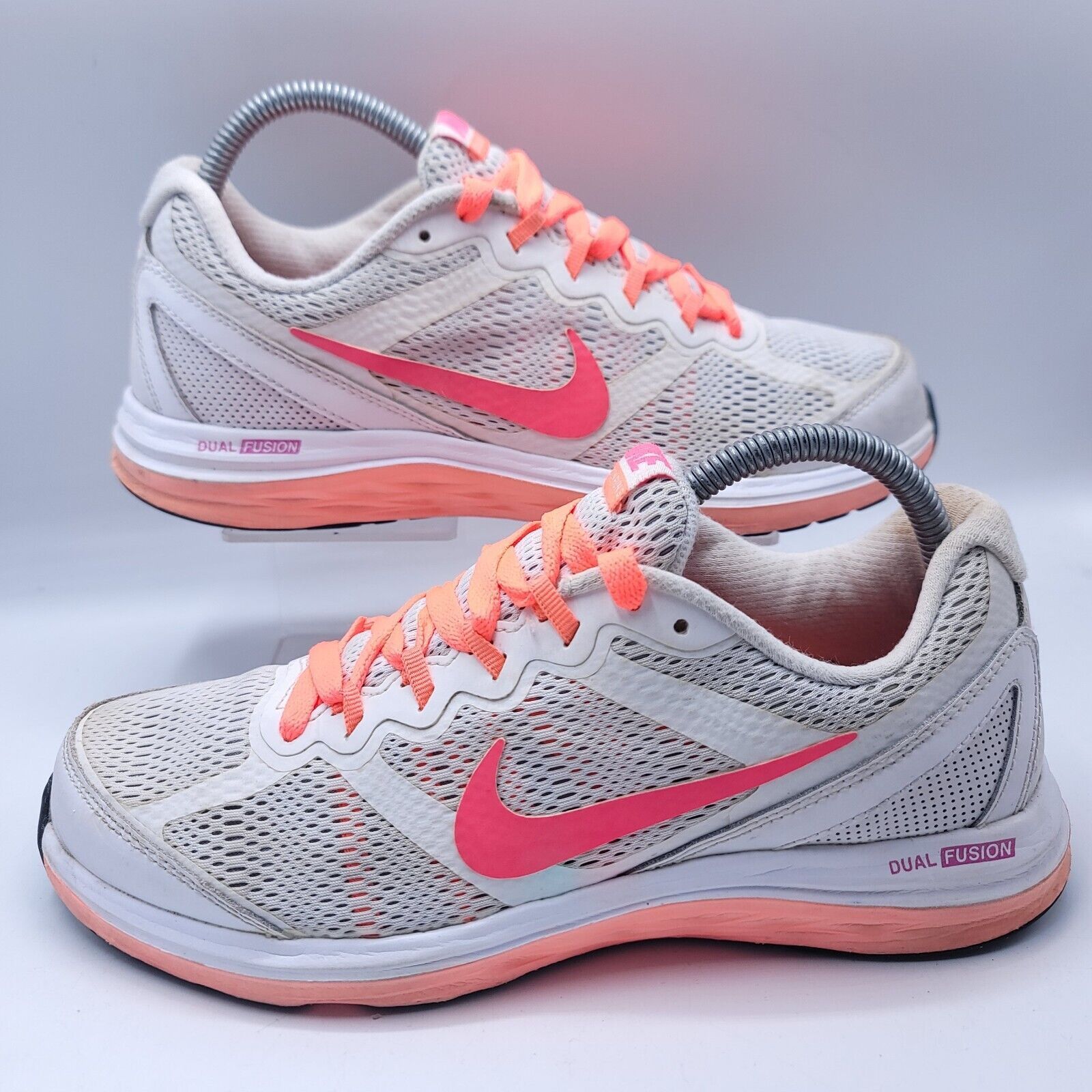 Nike Nike Dual Fushion Run 3 Shoe Women Size 8.5 653594-100 White Size US 8.5 / IT 38.5 - 5 Thumbnail
