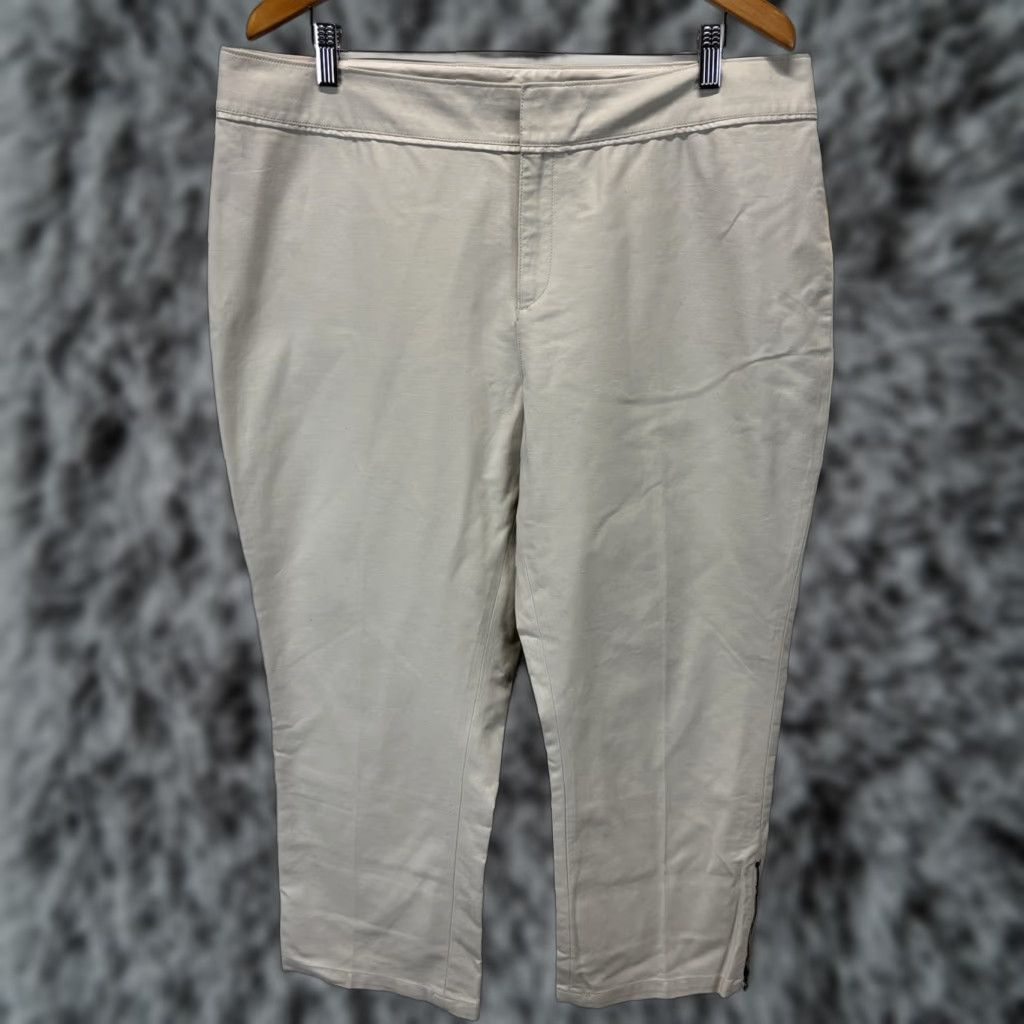 Coldwater Creek COLDWATER CREEK Plus Size 18W Women’s Beige Washed Poplin Zip Capri Pants Size 40" / US 18 - 1 Thumbnail