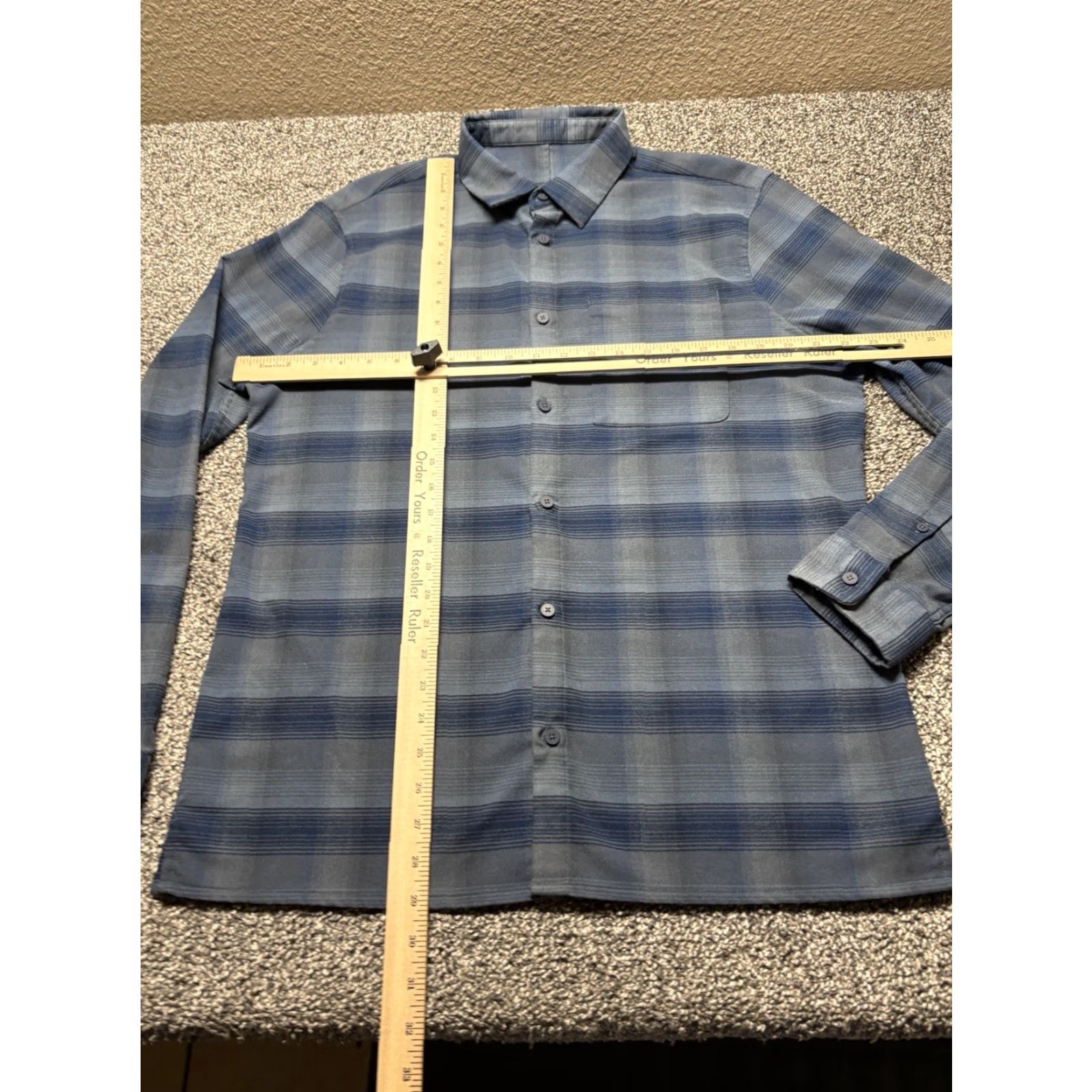 Lululemon Lululemon Shirt Mens Large Blue Plaid Button-Up Flannel Knit Soft Easy Care Pocket Casual Business Workwear All Seasons Size US L / EU 52-54 / 3 - 4 Thumbnail