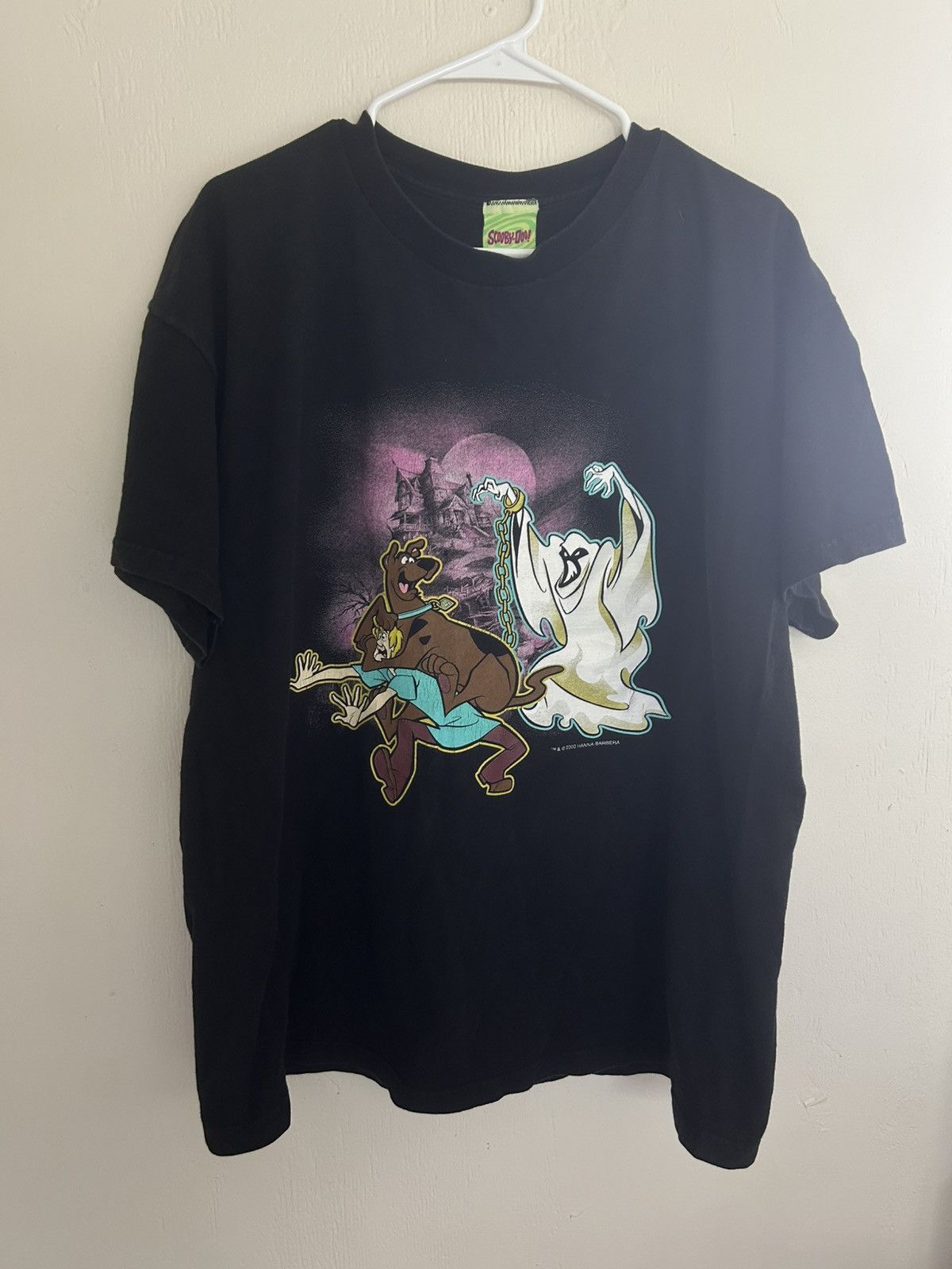 Vintage Vintage Scooby Doo Shaggy Ghost Castle Graphic T-shirt Size US XL / EU 56 / 4 - 1 Thumbnail