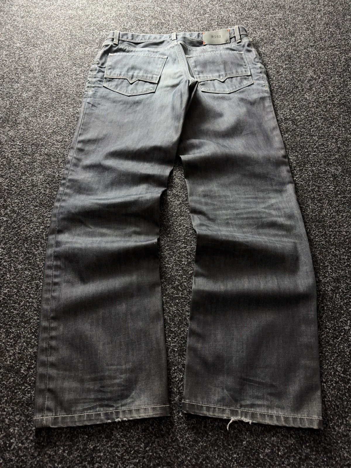 Hugo Boss Avant Garde 00s Vntg Hugo Boss Black Denim Jeans Regular Fit Size US 34 / EU 50 - 14 Thumbnail