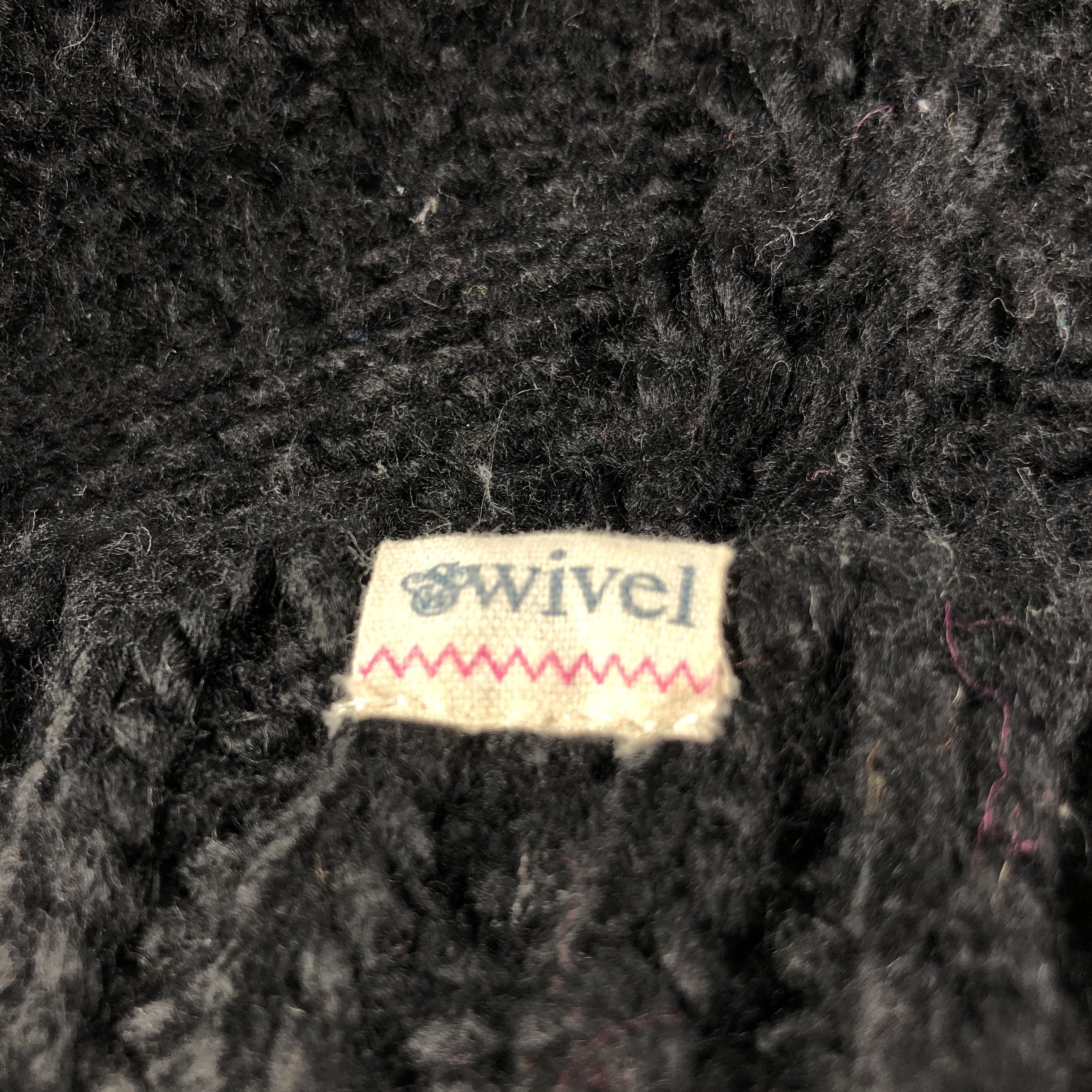 Vintage Swivel Cable Knit Bobble Beanie Snowcap Snow Hat B570 Size ONE SIZE - 5 Thumbnail