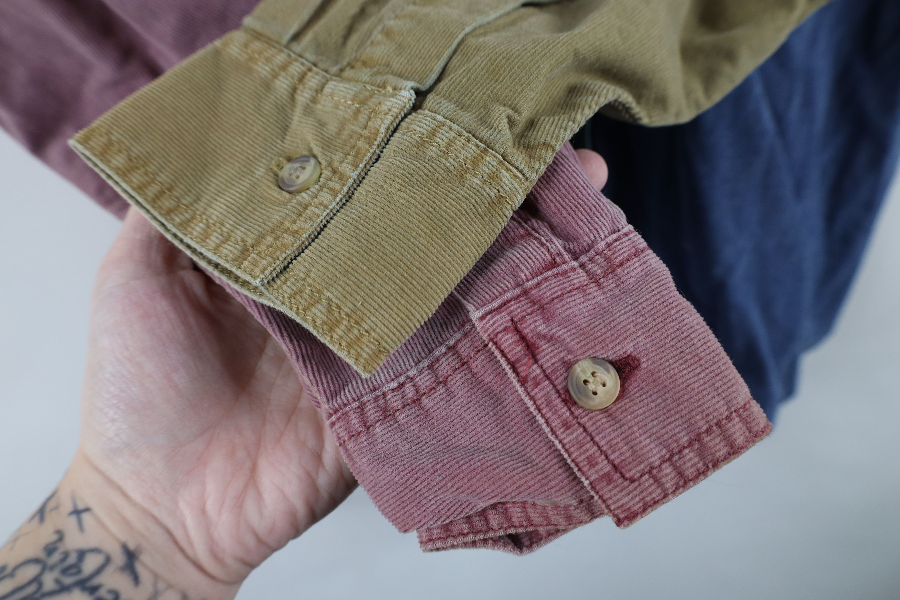 Vintage Deadstock Vintage 90s Streetwear Block Corduroy Button Shirt Size S / US 4 / IT 40 - 8 Thumbnail