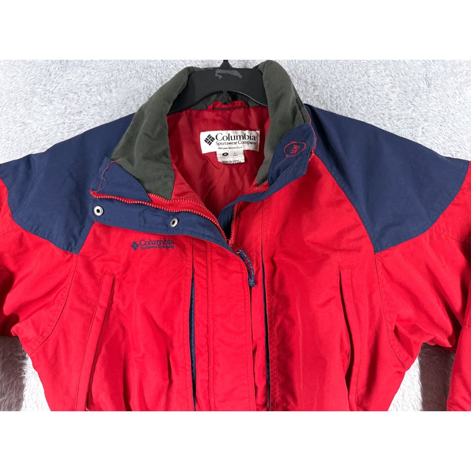 Vintage VINTAGE Columbia Jacket Womens M Red Full Zip Jacket Columbia Windbreaker Hooded Lightweight Pockets Mens? Girls? Wait. Size M / US 6-8 / IT 42-44 - 4 Thumbnail