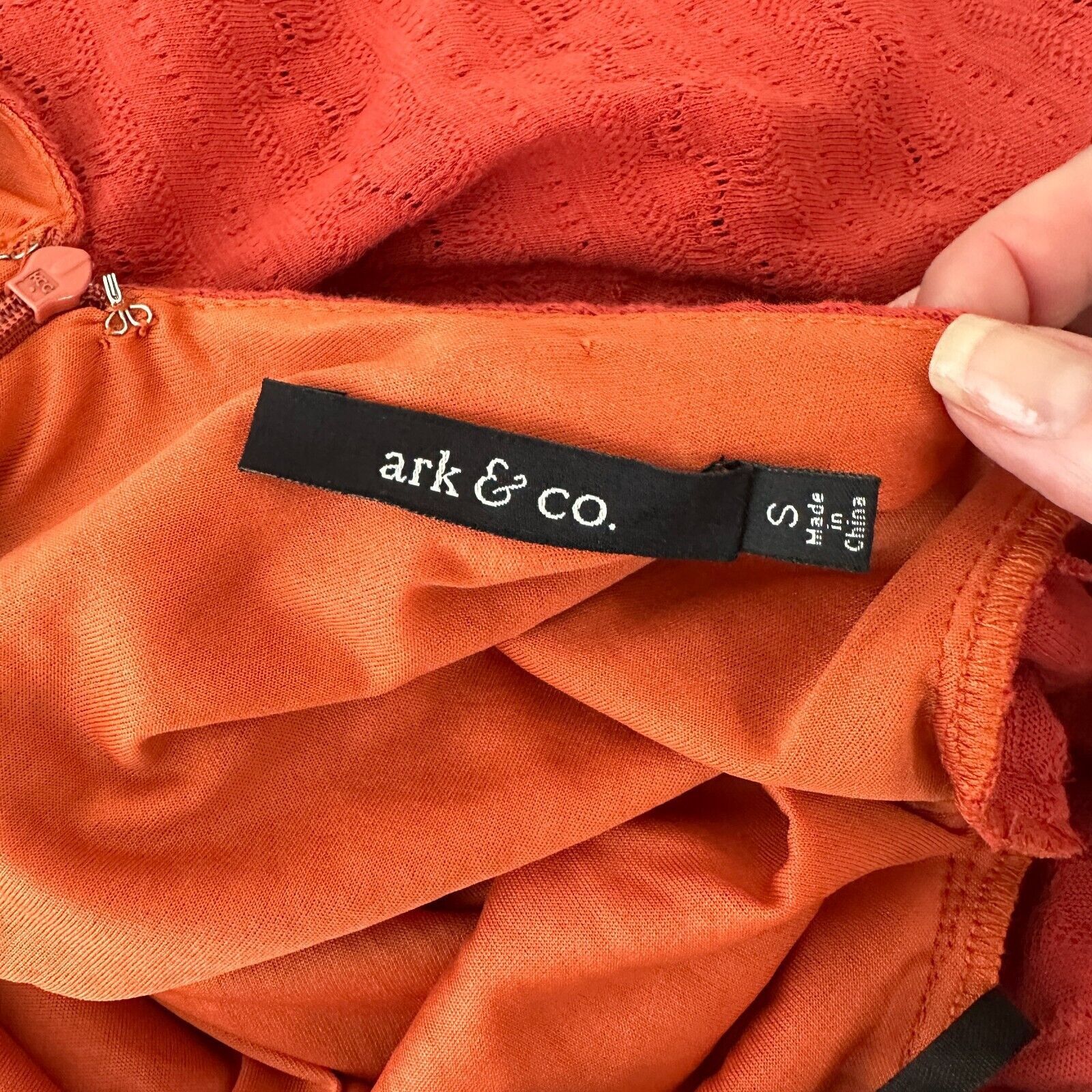 Other Ark & Co Salmon High Neck V Back Zip Embroidered Zip Romper Size 27" / US 4 / IT 40 - 8 Thumbnail