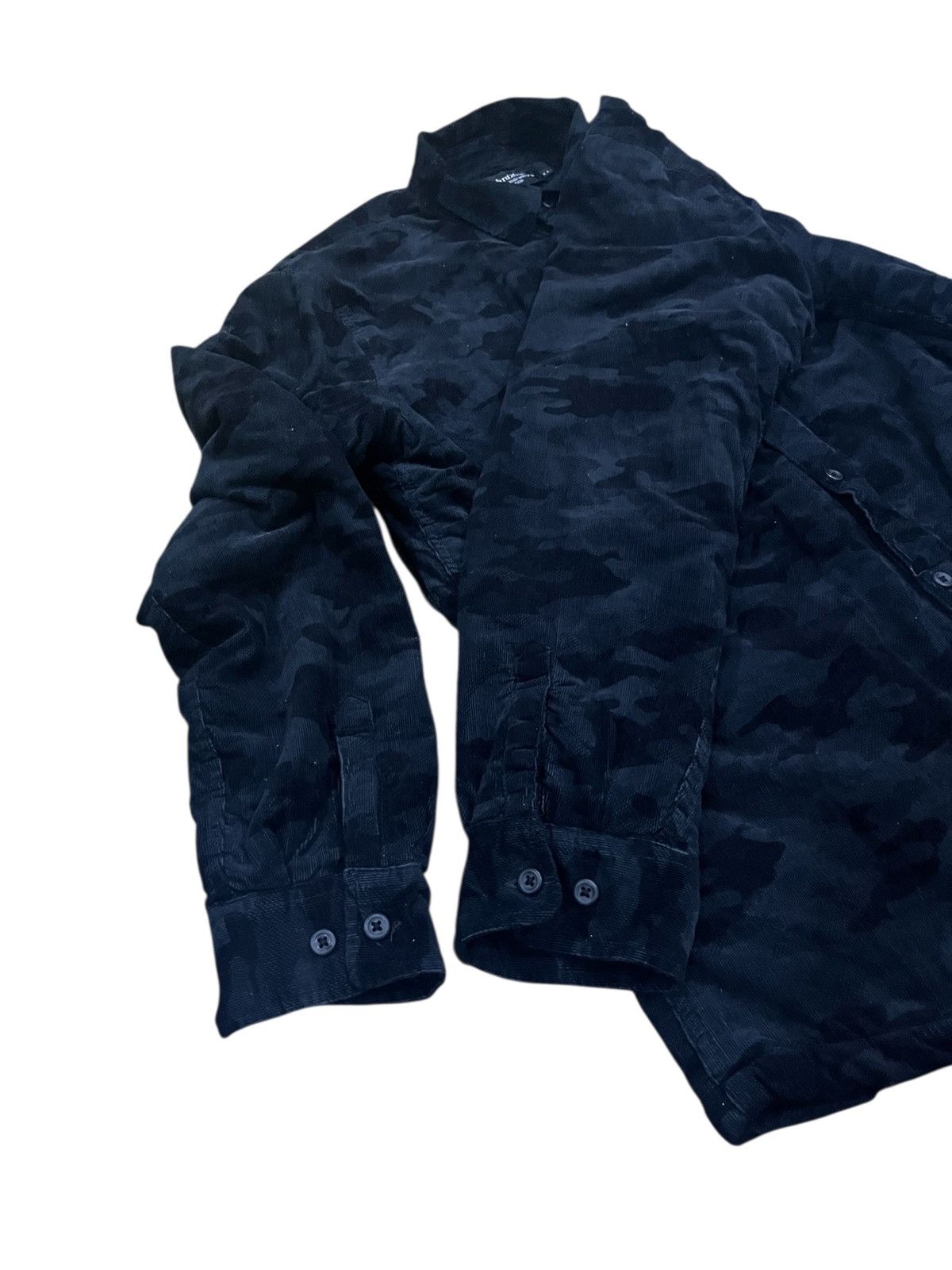 Japanese Brand THRUXTON CAMO BLACK CORDUROI FLEECE BUTTON UP JAKET Size US L / EU 52-54 / 3 - 6 Thumbnail