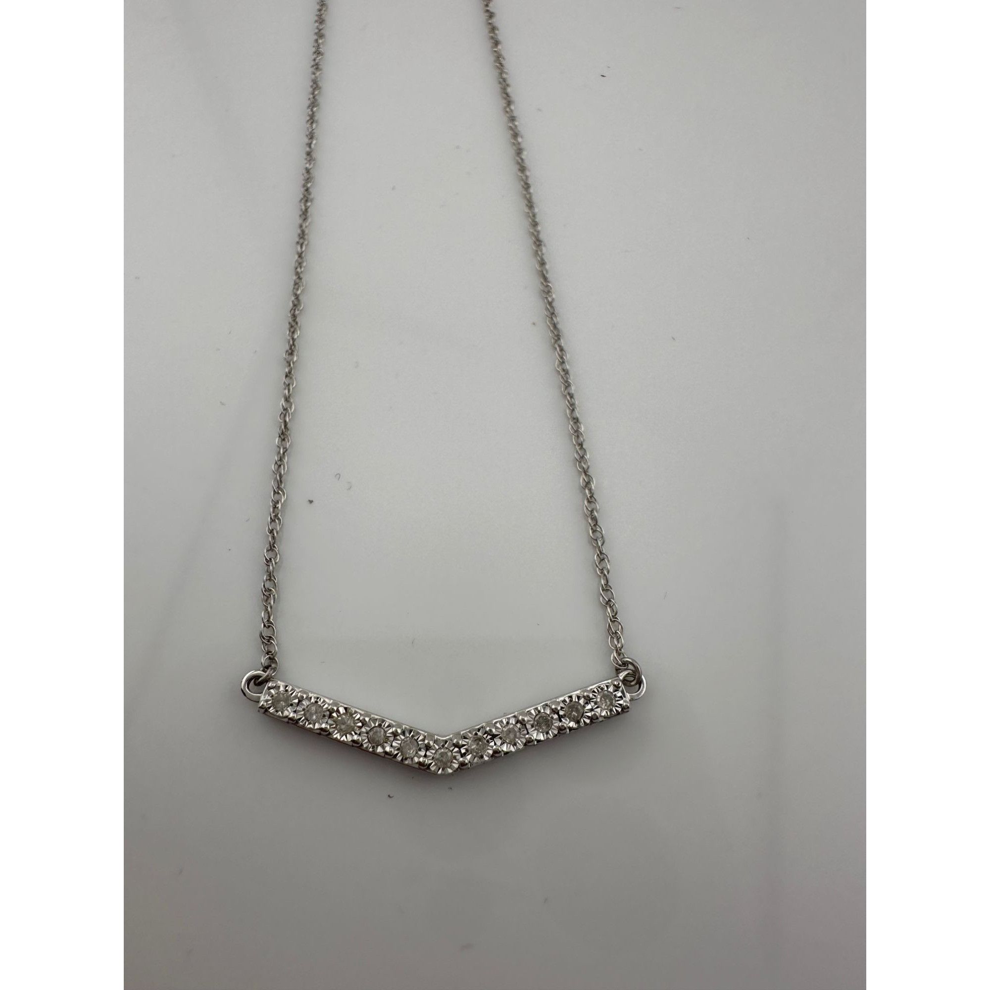 Other Chevron Illusion Set Diamond Bar Necklace Size ONE SIZE - 4 Thumbnail