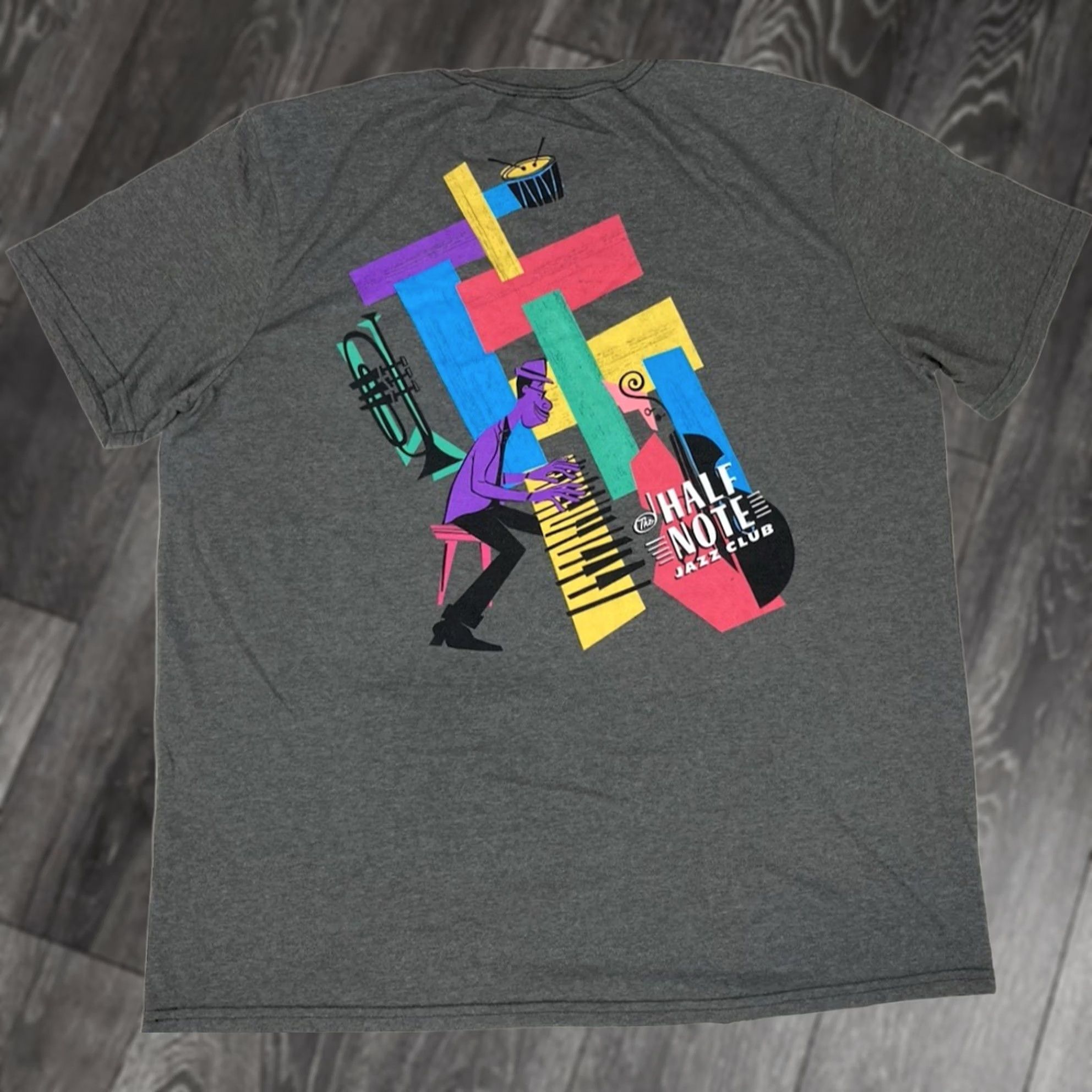 Disney Disney T-Shirt Men XXL Gray Pocket Graphic Print The Half Note Jazz Club Crew Neck Short Sleeve Size US XL / EU 56 / 4 - 1 Thumbnail